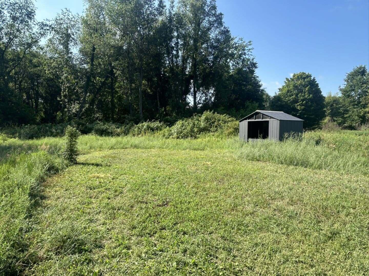 7509 Genesee Road Property Photo 4