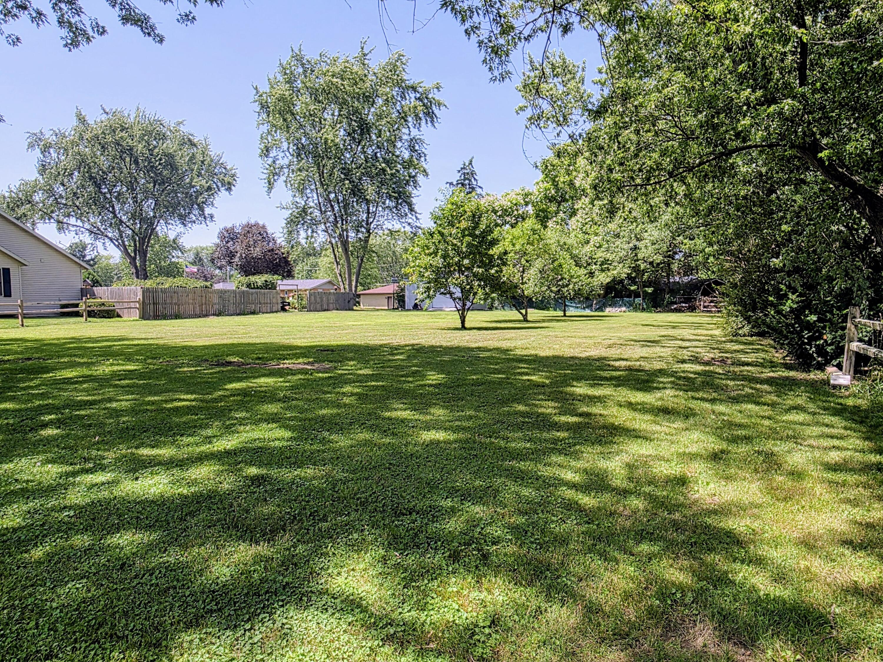 6421 Plainfield Avenue Property Photo 8