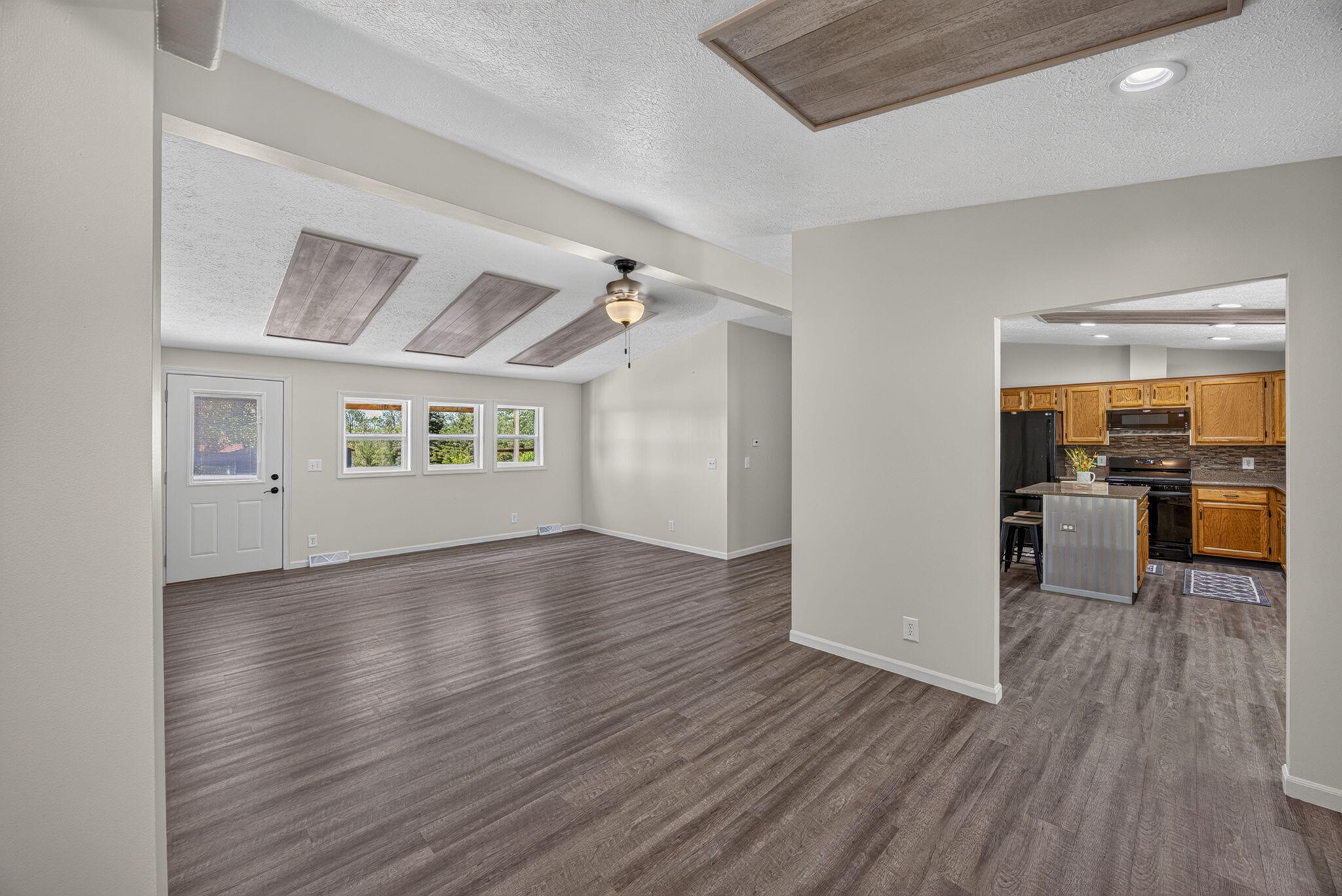 10100 W Jordan Road Property Photo 17