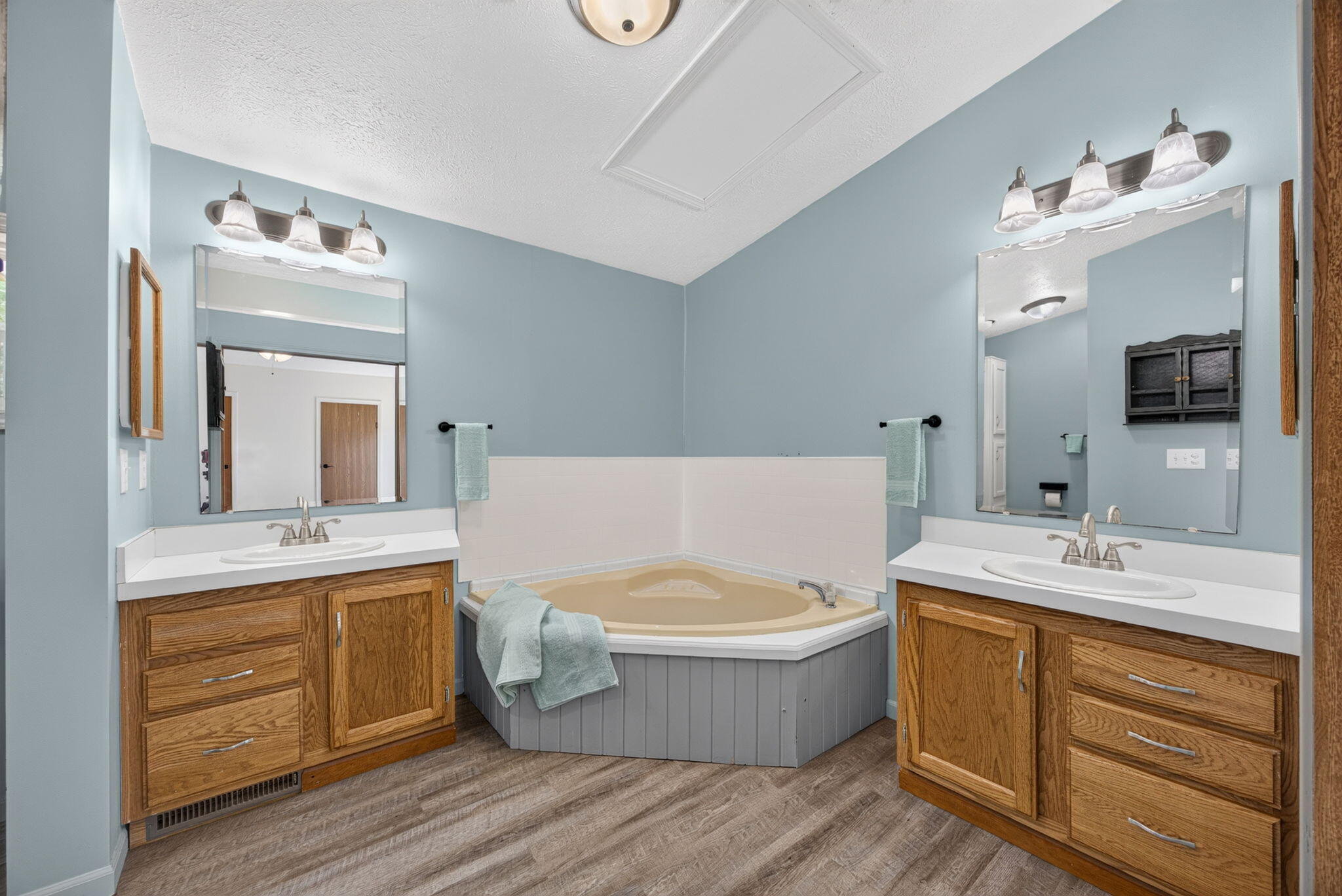 10100 W Jordan Road Property Photo 28
