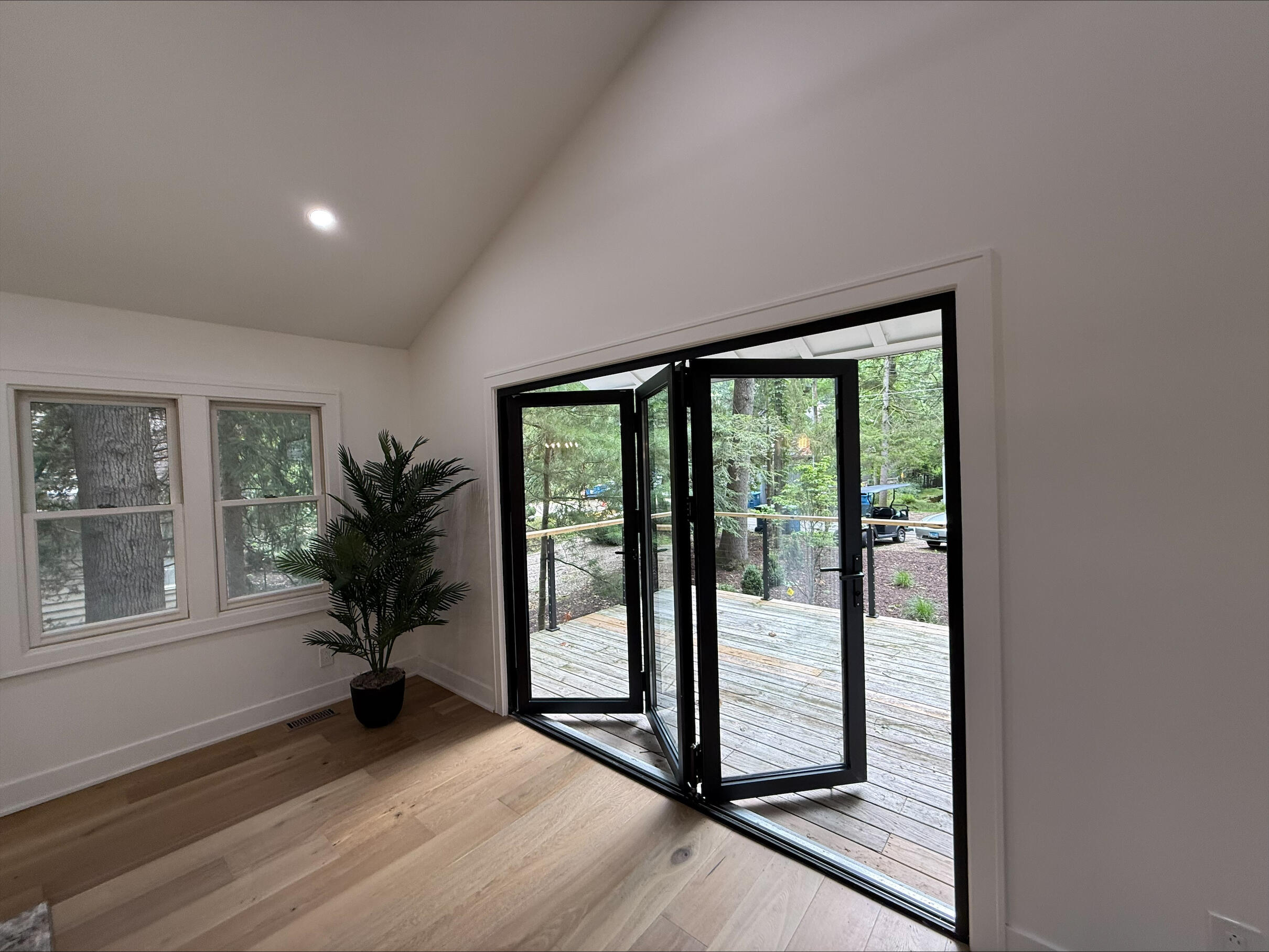 4046 Hillside Trail Property Photo 16