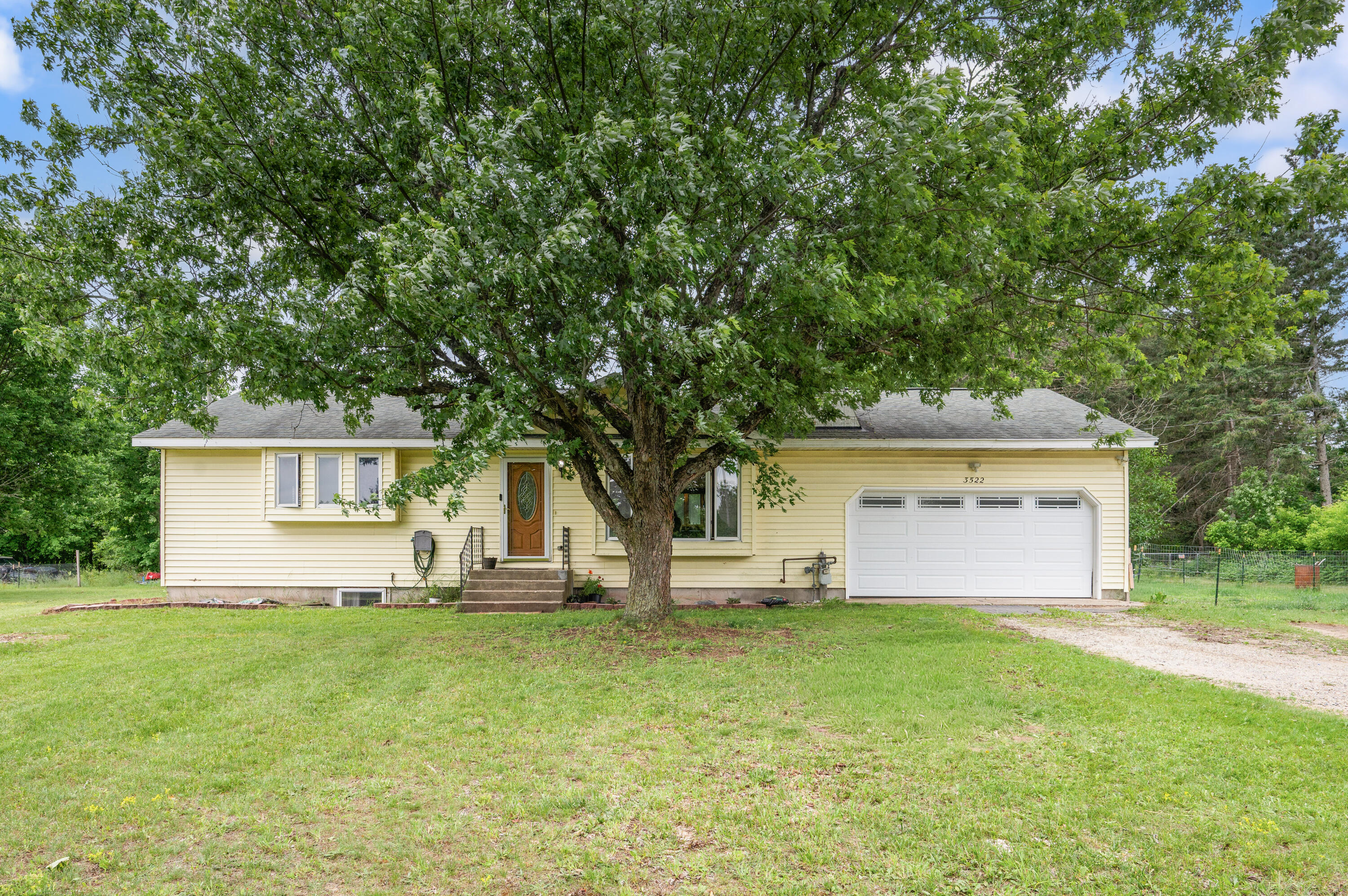 3522 S 37 Road Property Photo 1