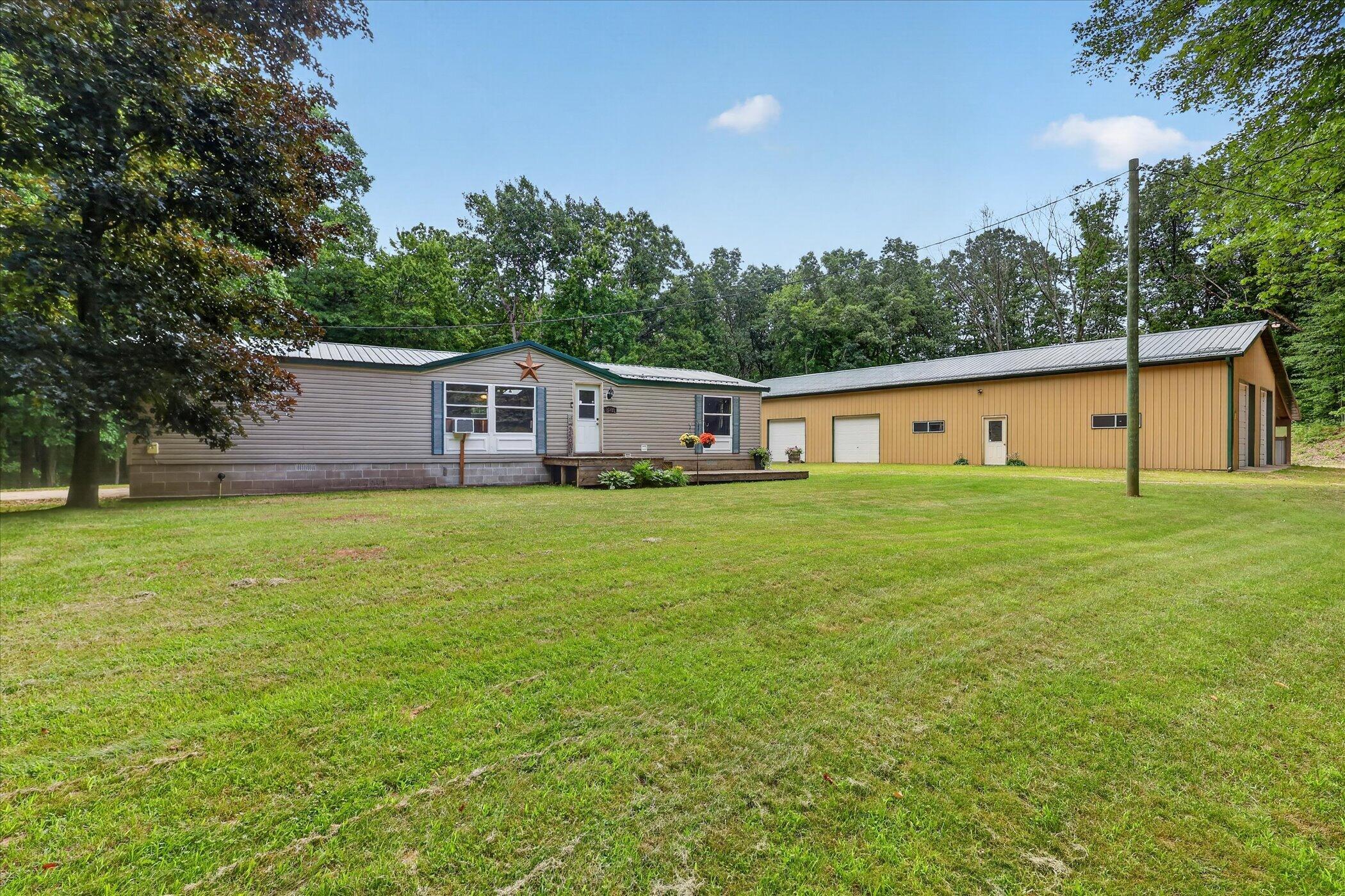 16300 Myers Lake Avenue Ne Property Photo 3