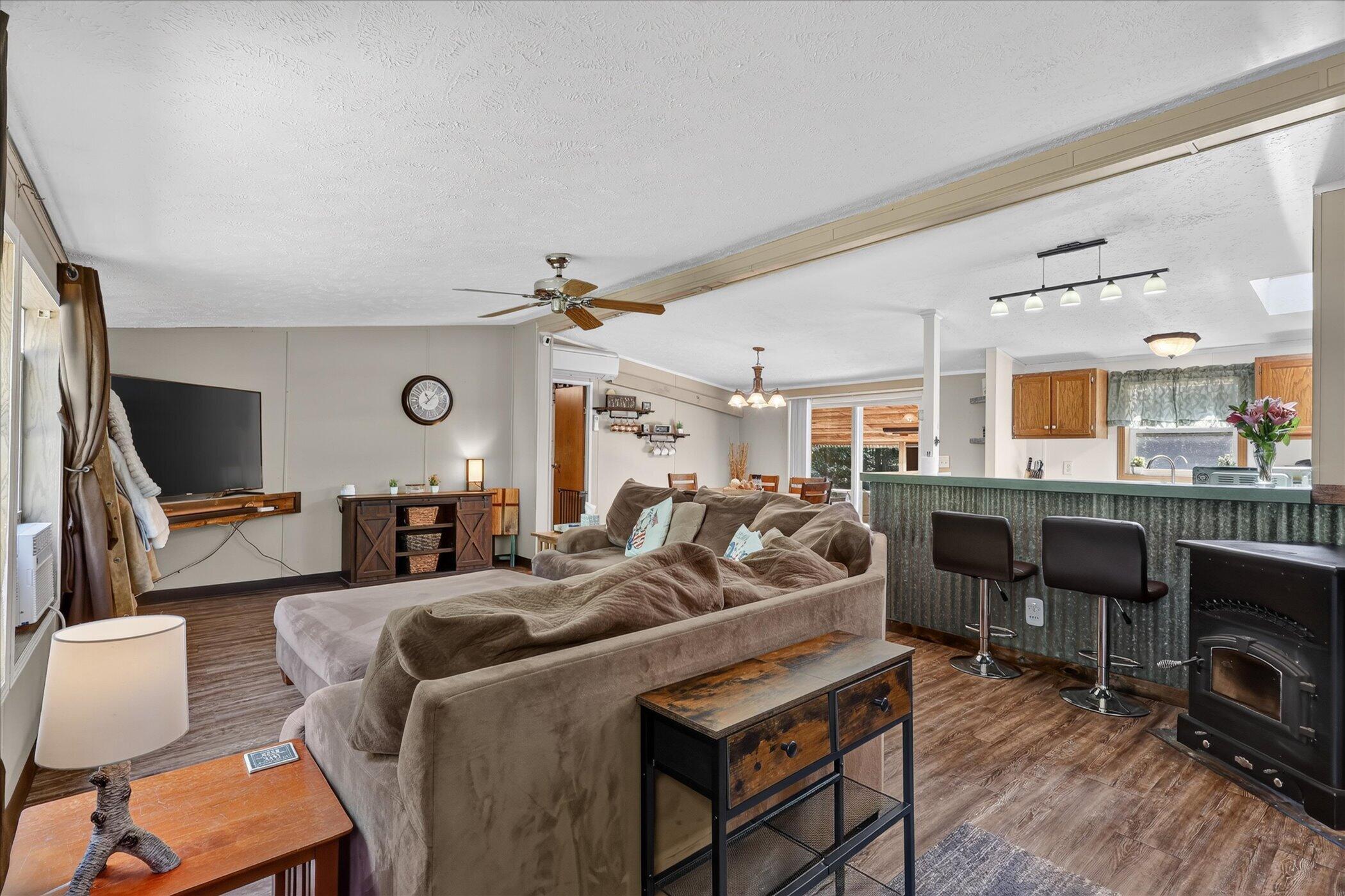16300 Myers Lake Avenue Ne Property Photo 10