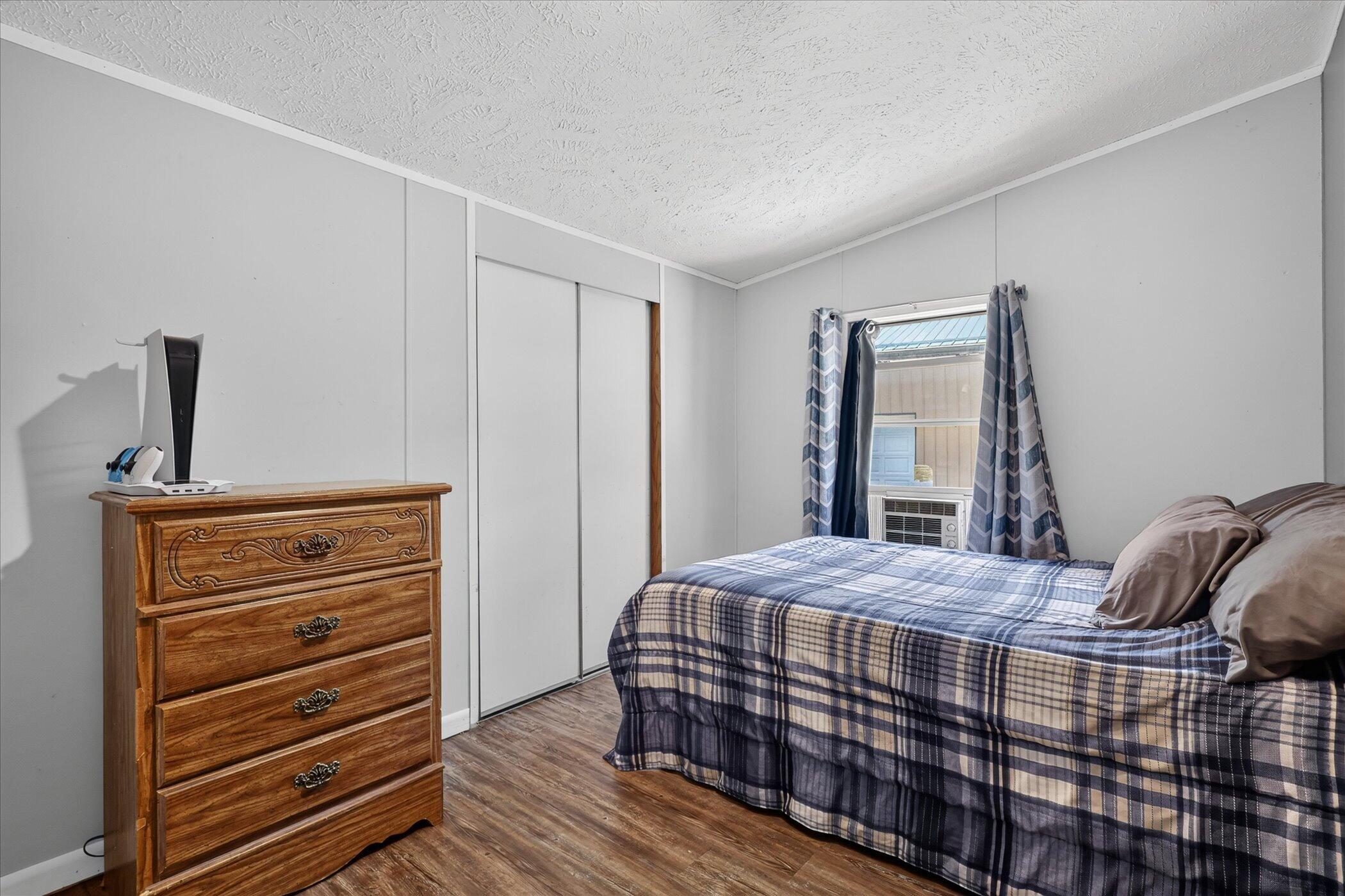 16300 Myers Lake Avenue Ne Property Photo 28