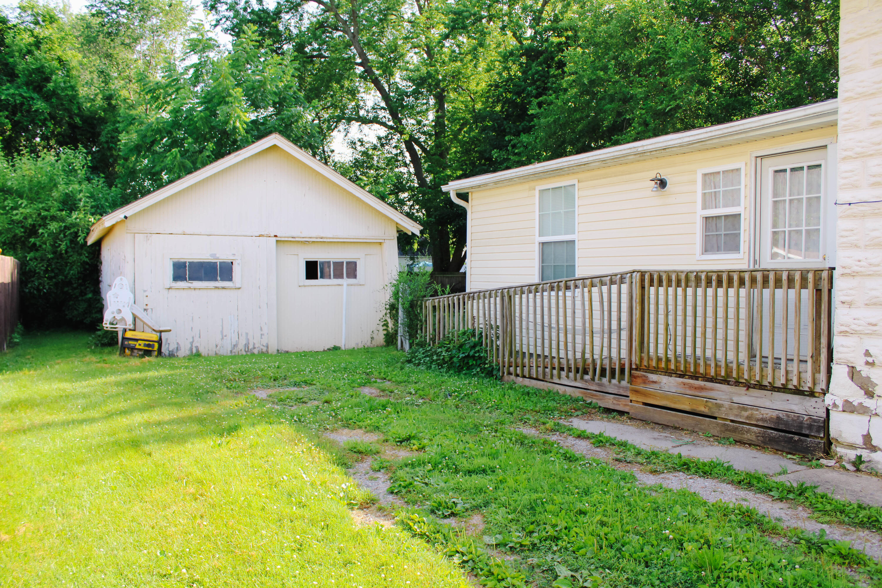 257 W Chicago Blvd Property Photo 4