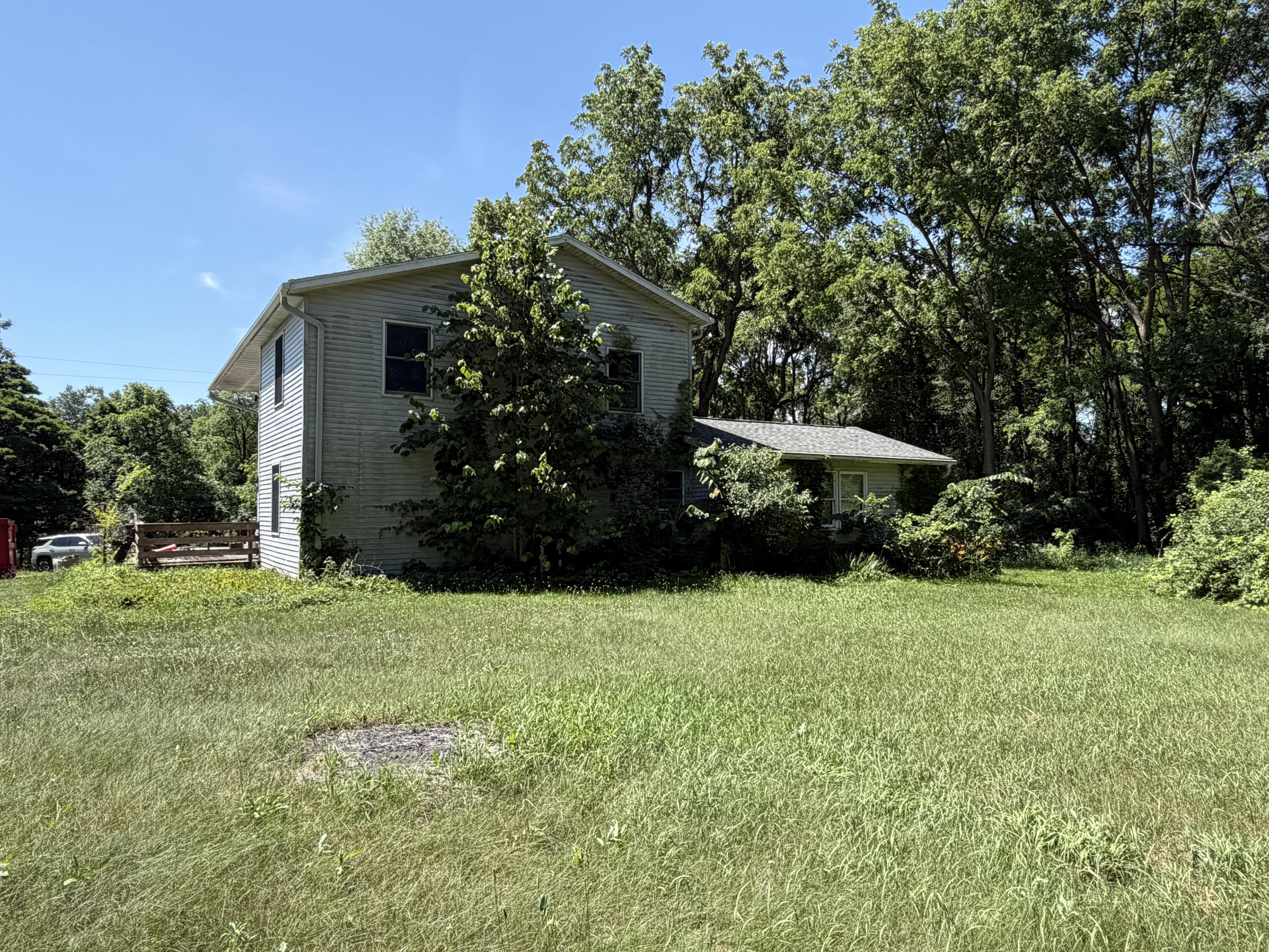 4488 Miriam Road Property Photo 5