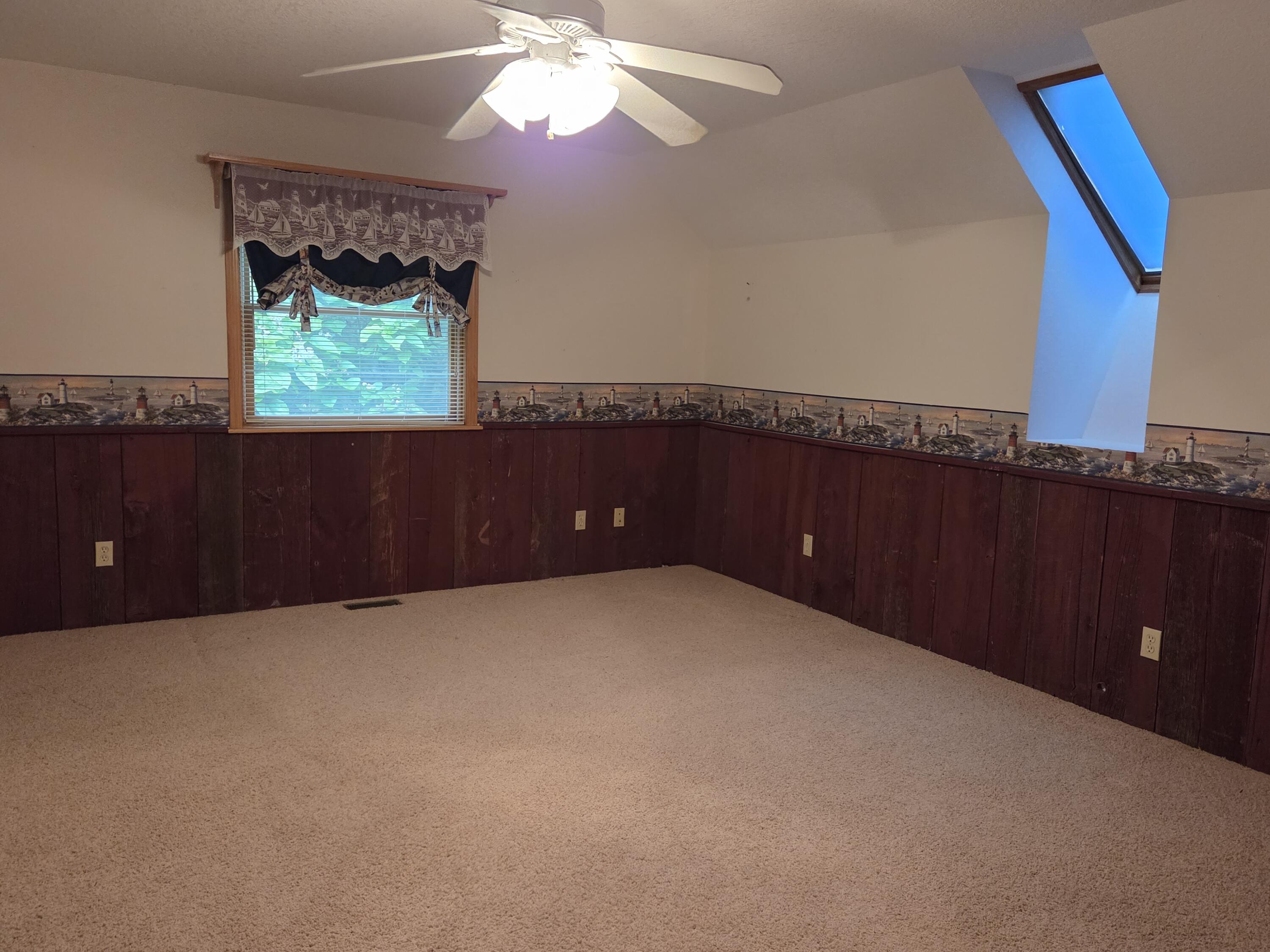 8518 3rd Street Property Photo 18