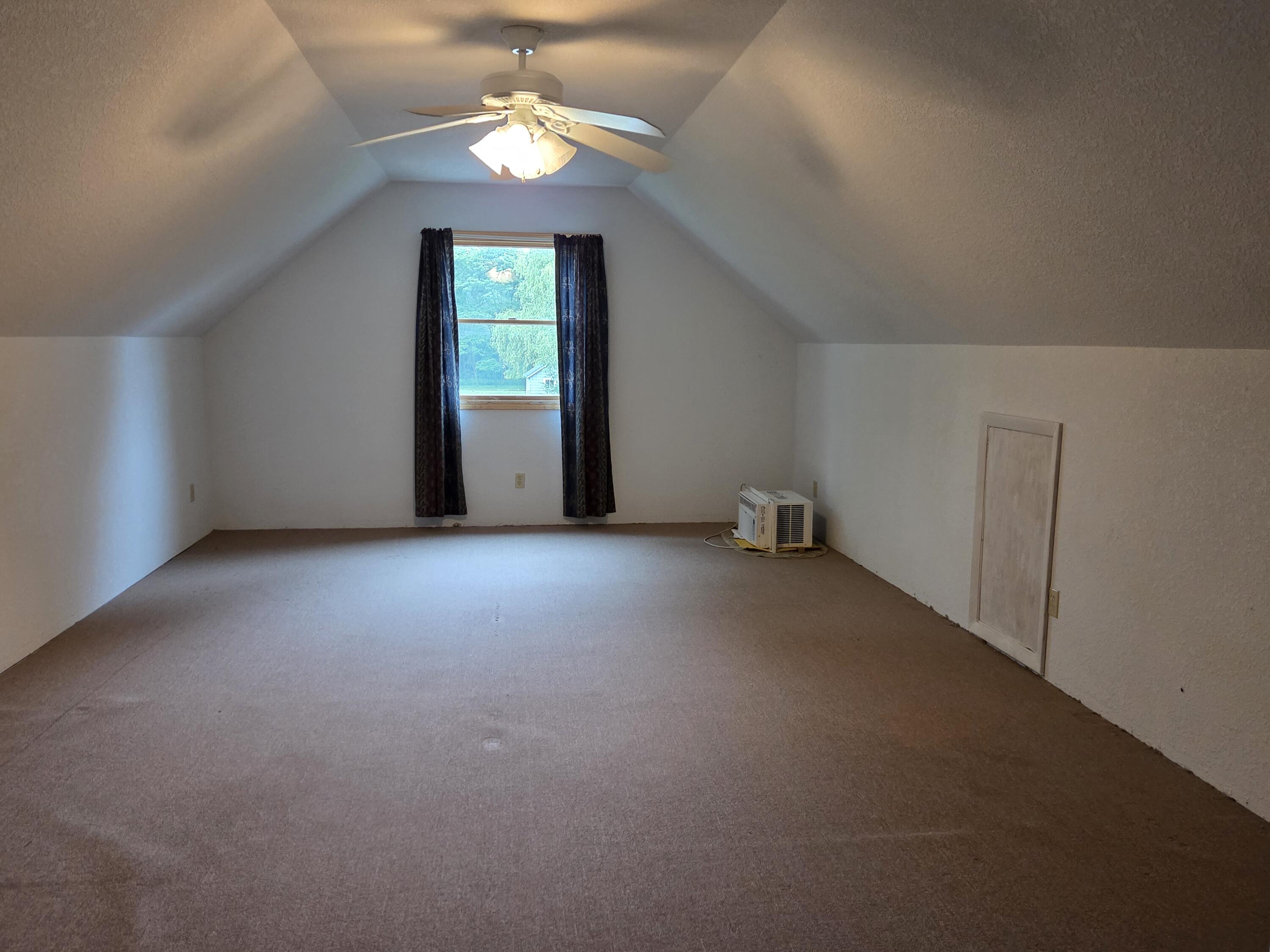 8518 3rd Street Property Photo 19