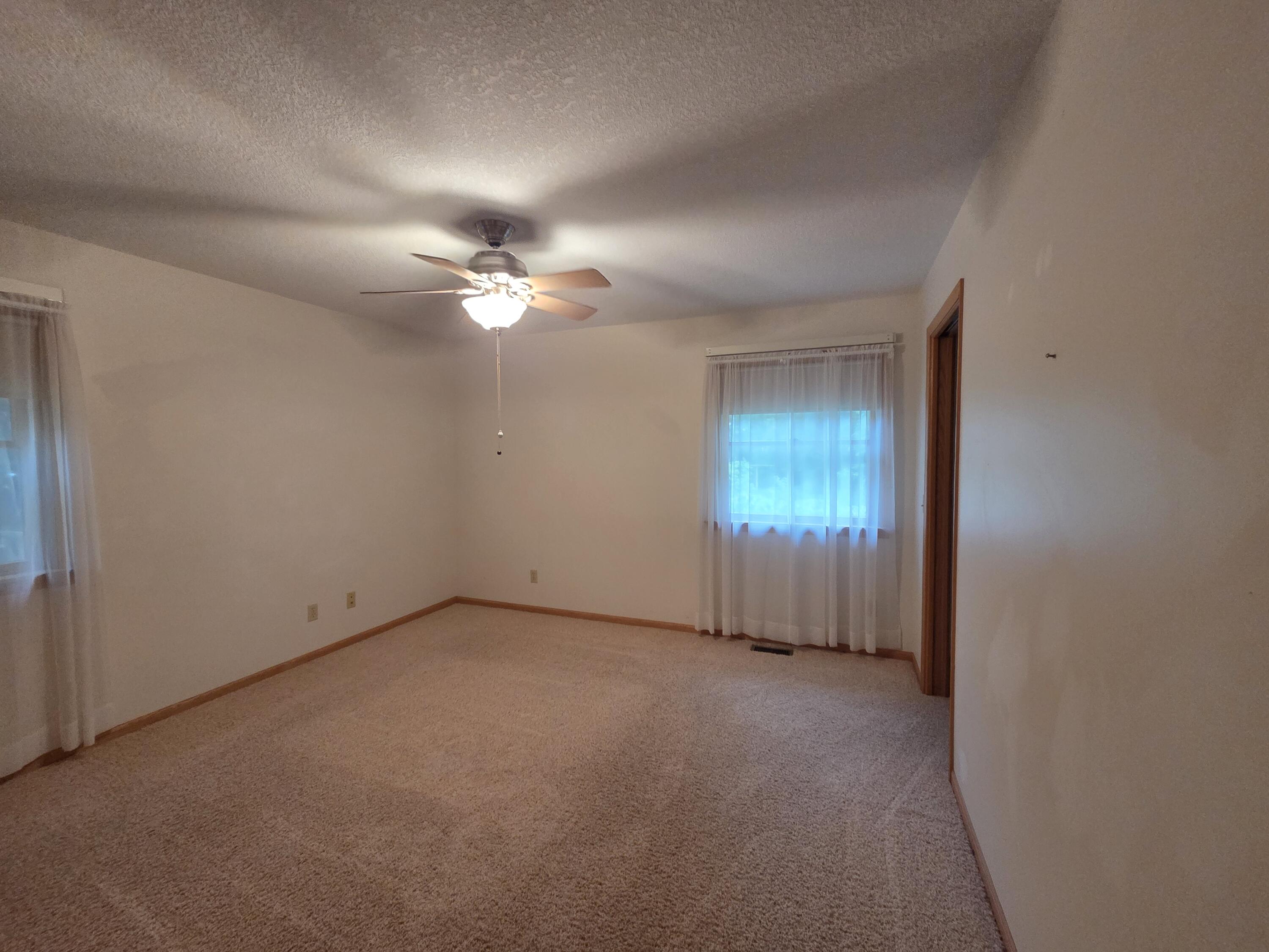 8518 3rd Street Property Photo 26