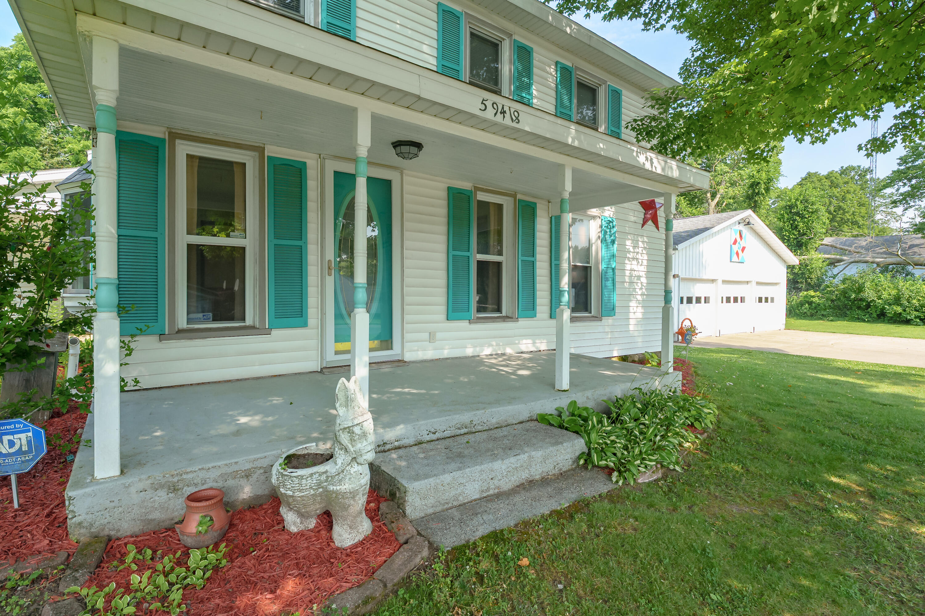 59418 65th Street Property Photo 2