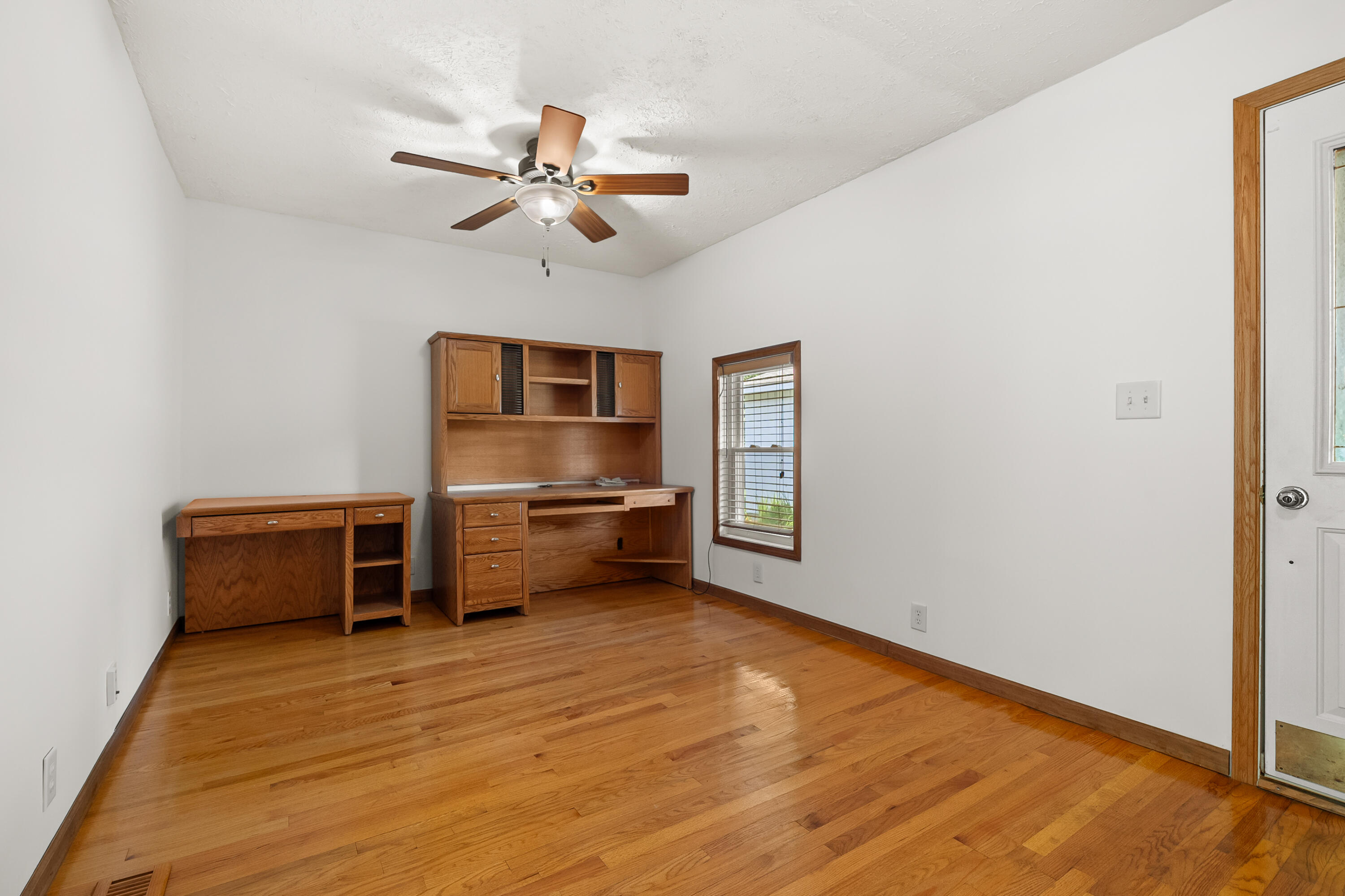 59418 65th Street Property Photo 13