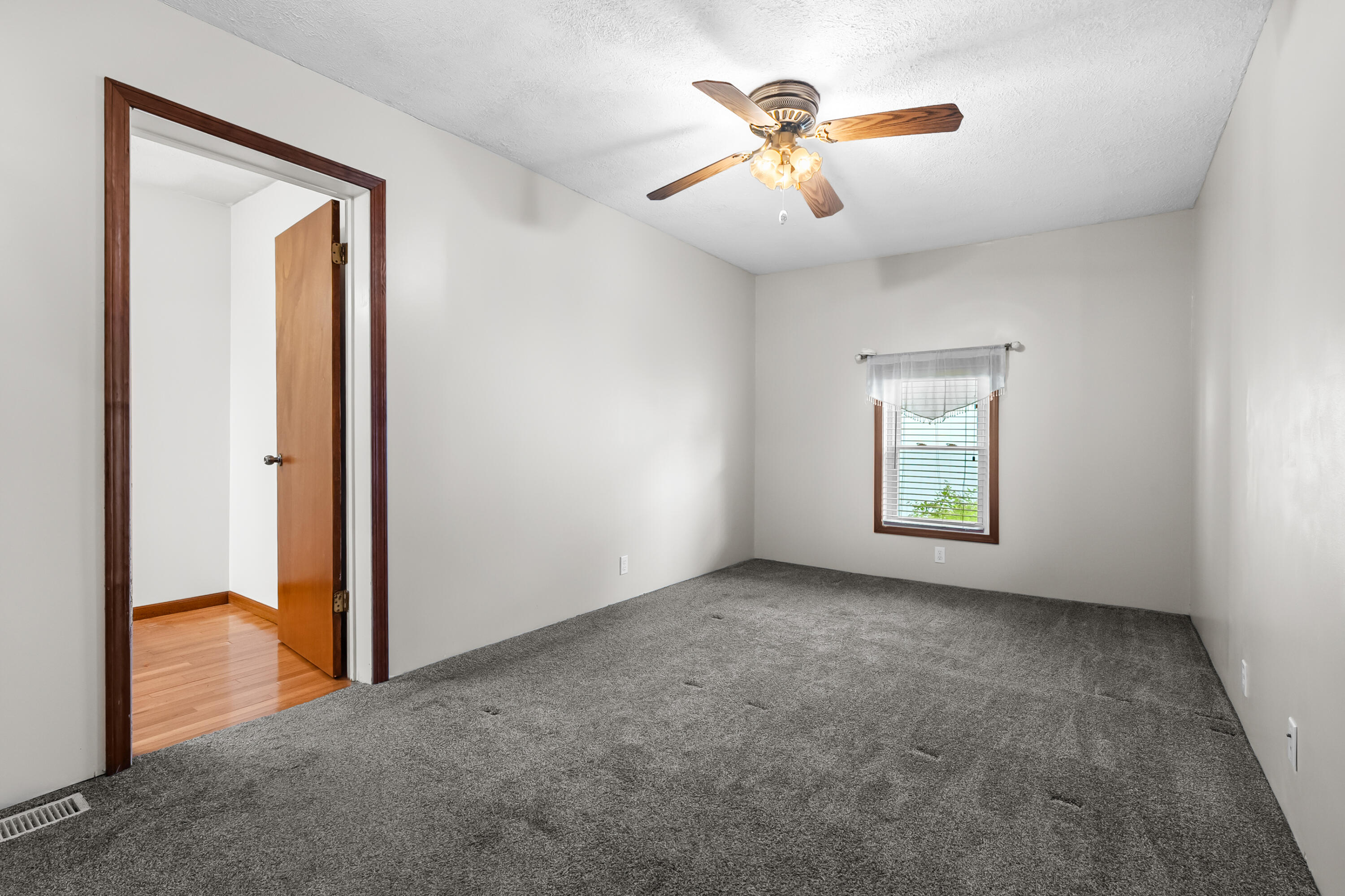 59418 65th Street Property Photo 17