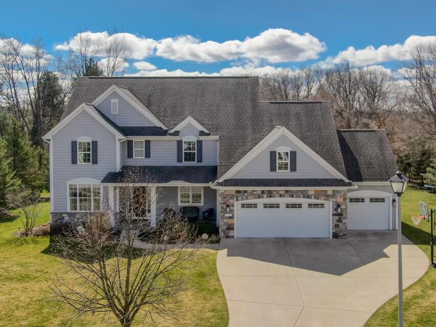 4019 Tullymore Pointe Property Photo 1
