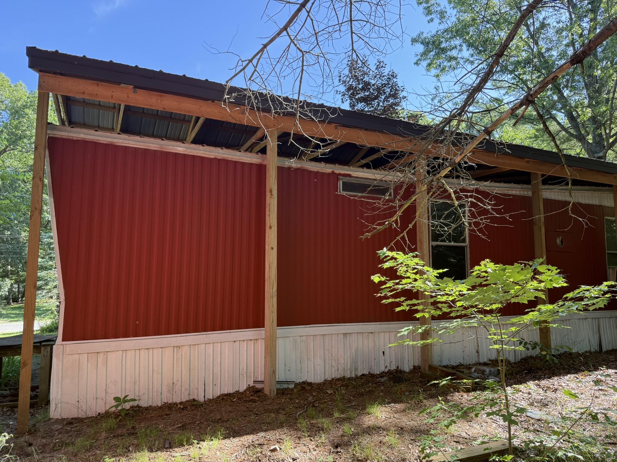 669 Linden Road Property Photo 25