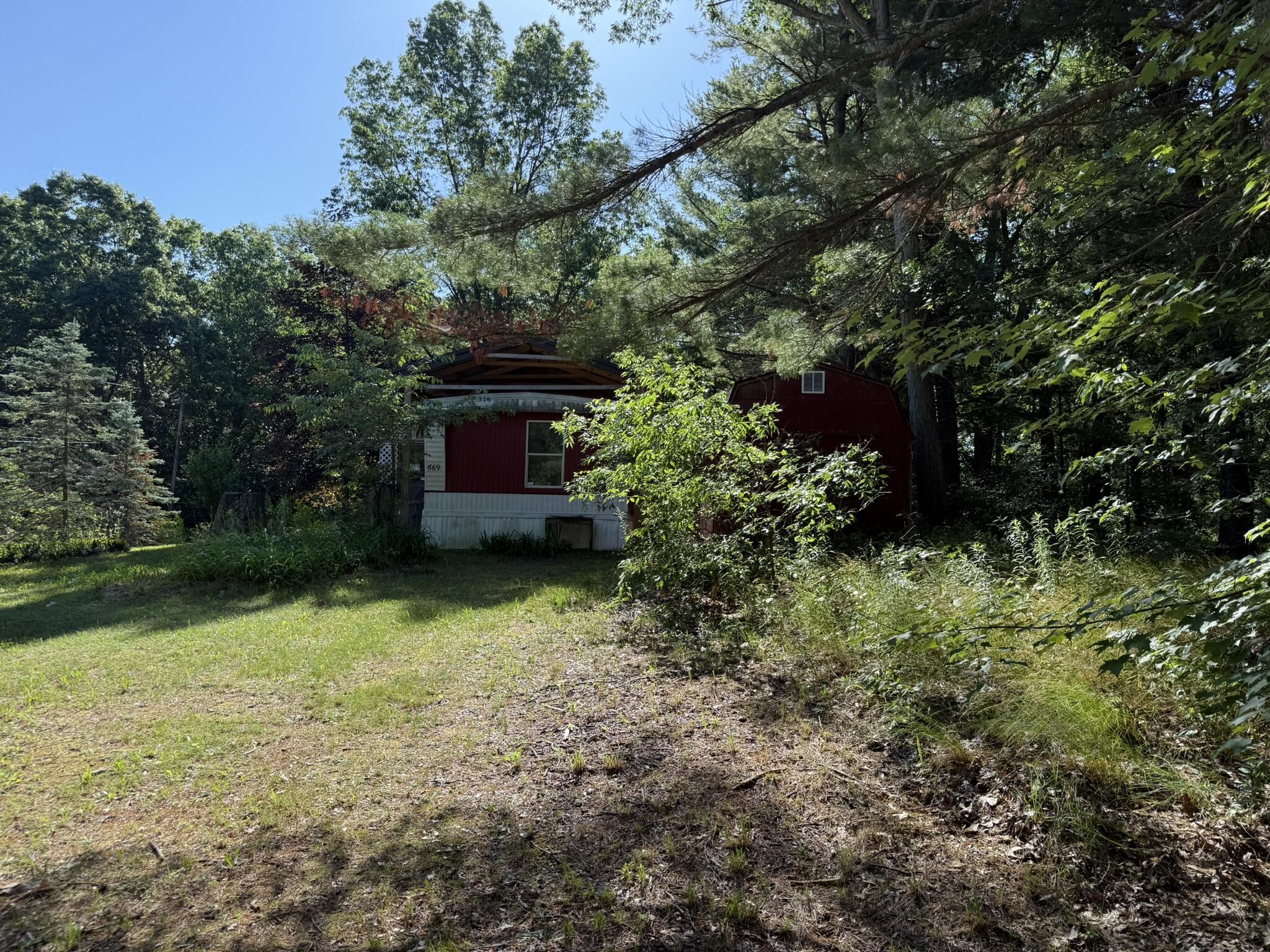 669 Linden Road Property Photo 28