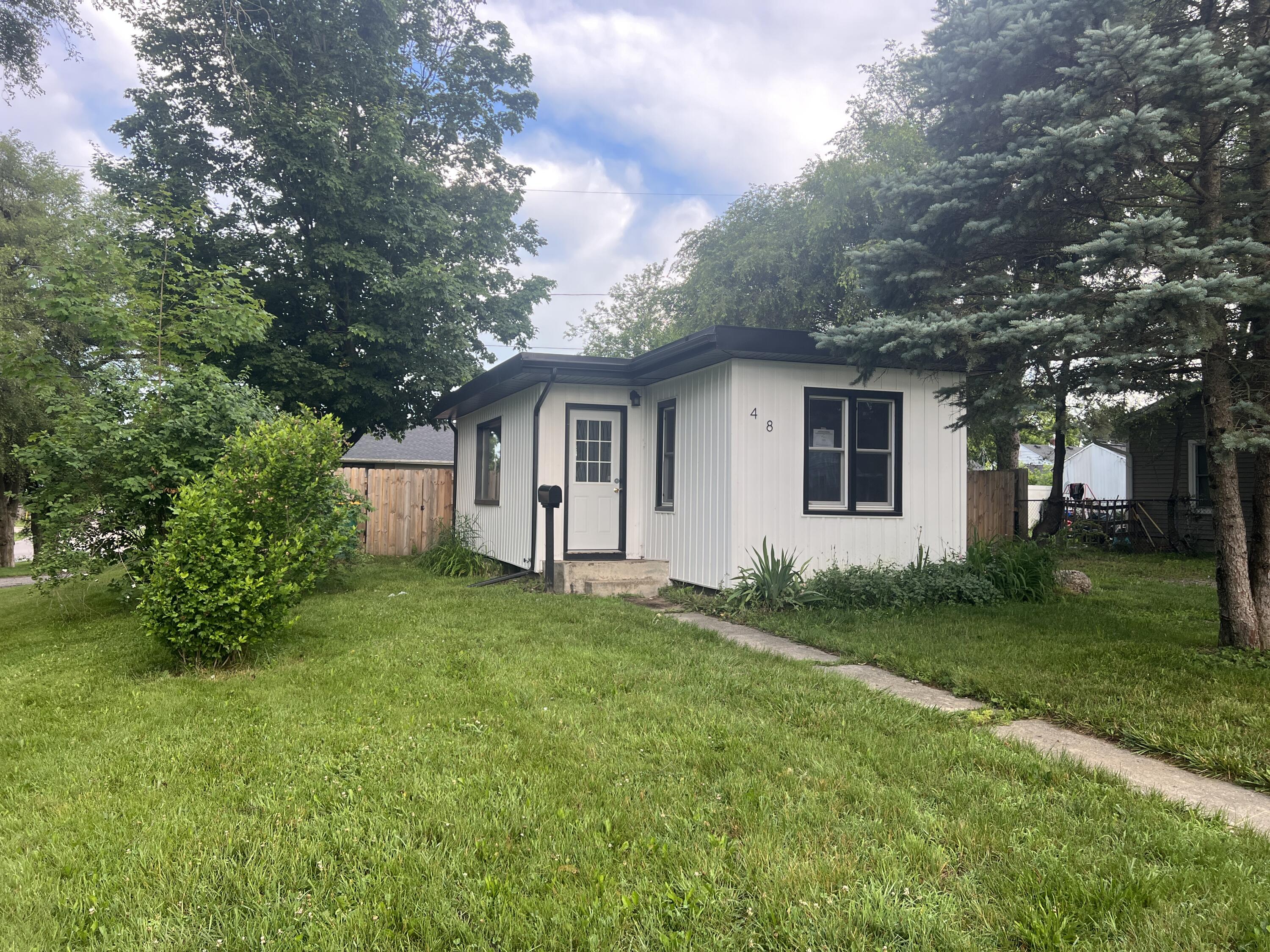 48 Ferndale Court Property Photo 1