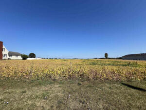 2000 W Beecher Road Property Photo 1