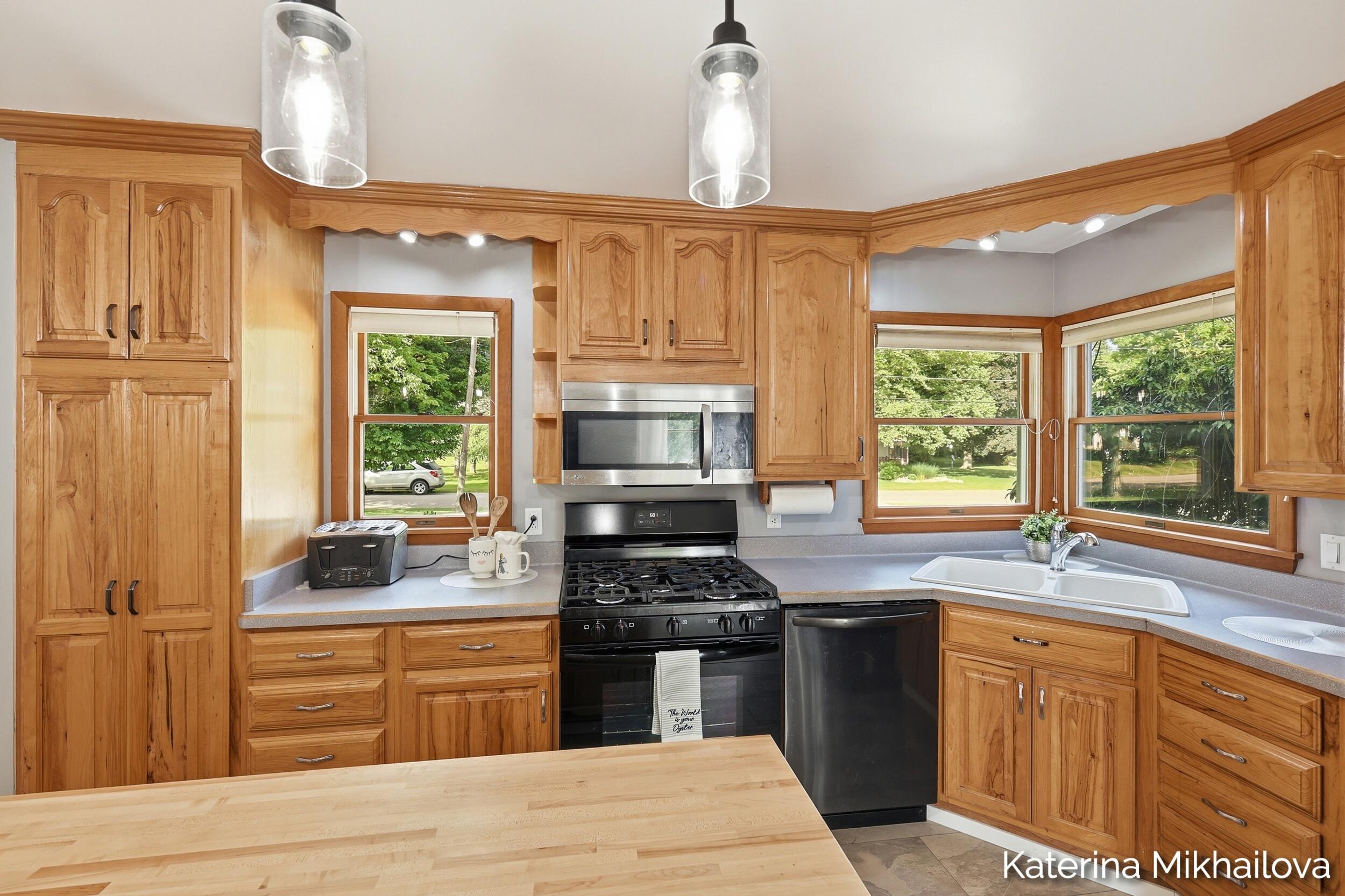409 Grandview Avenue Property Photo 16