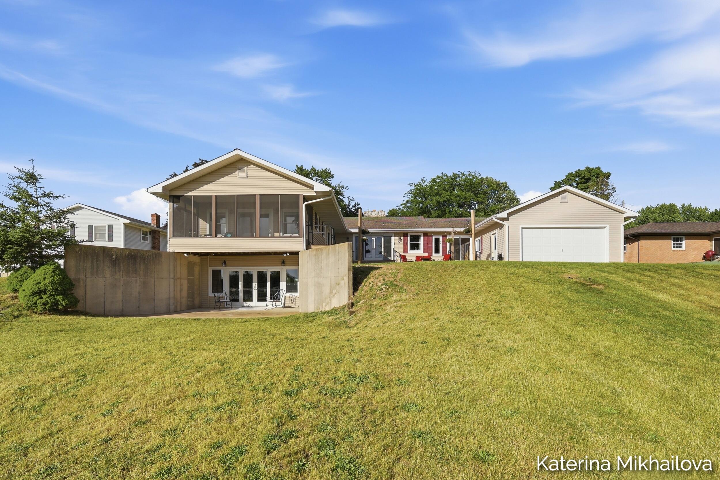 409 Grandview Avenue Property Photo 45