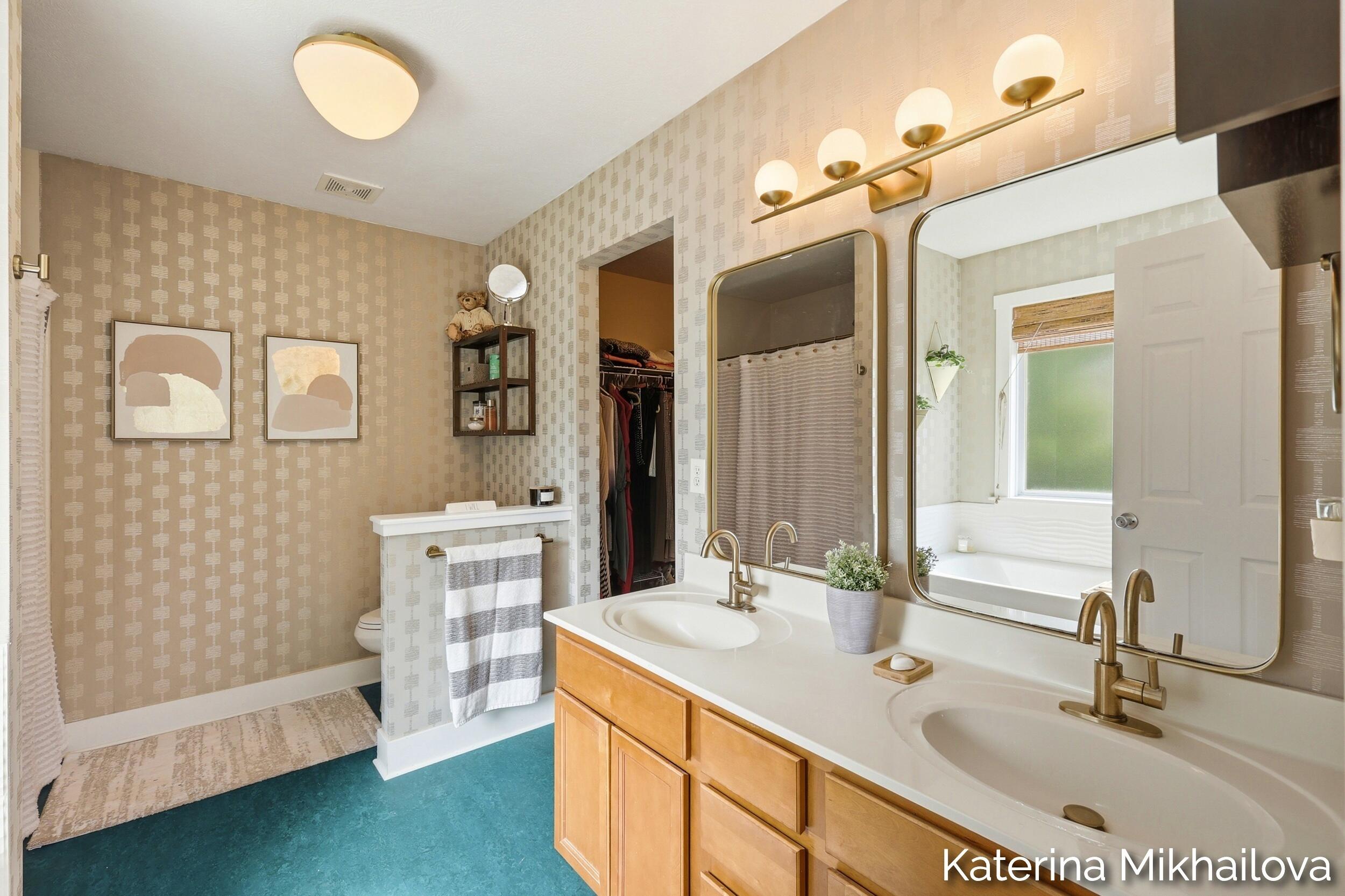 651 Ludington Avenue Property Photo 25