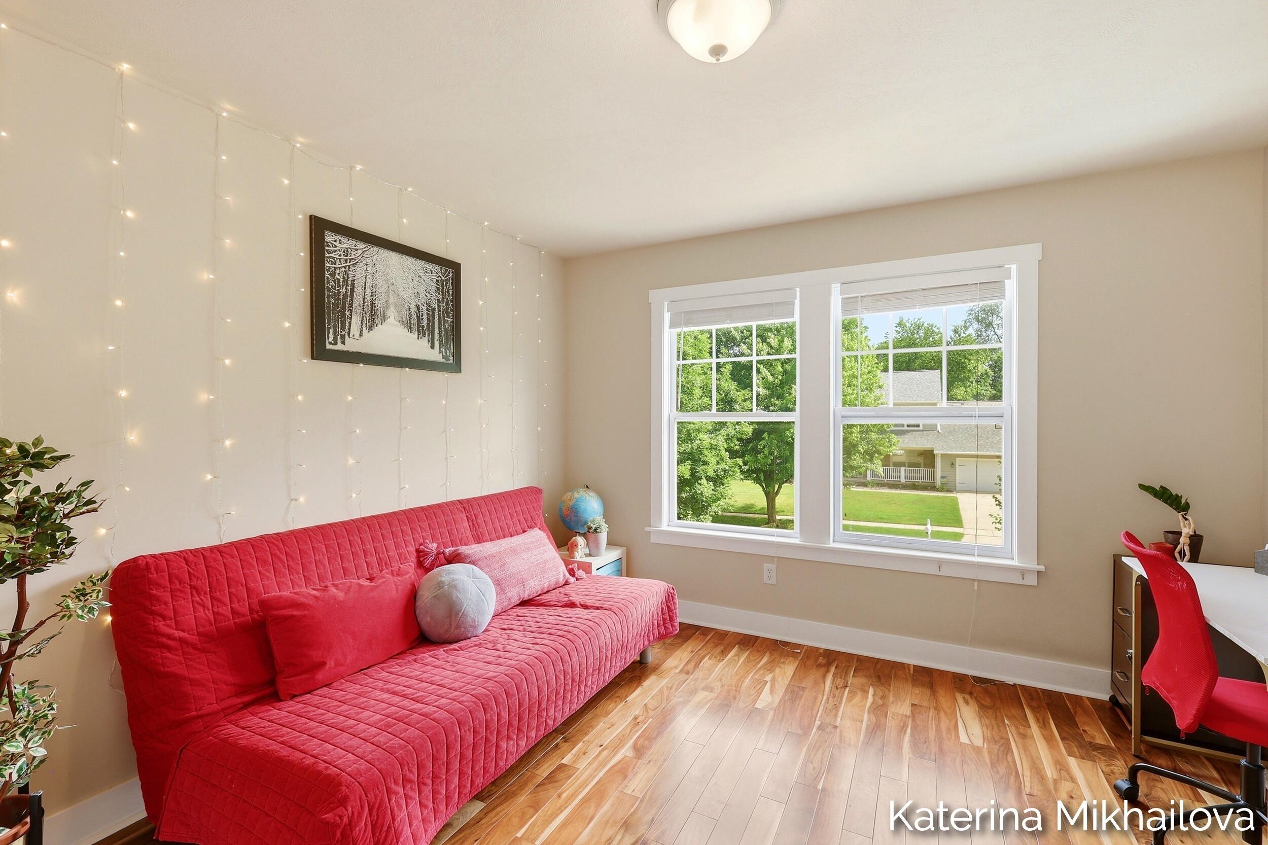 651 Ludington Avenue Property Photo 33