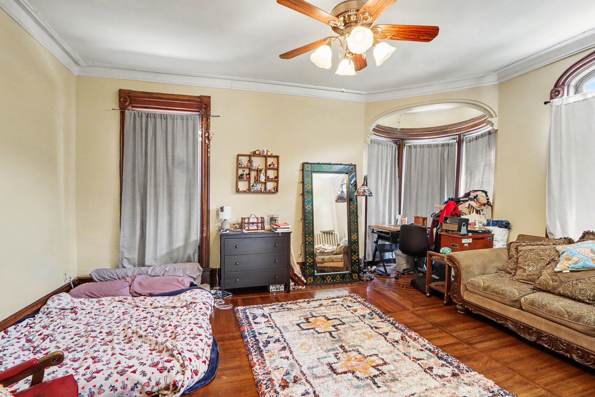 916 W Kalamazoo Avenue Property Photo 29