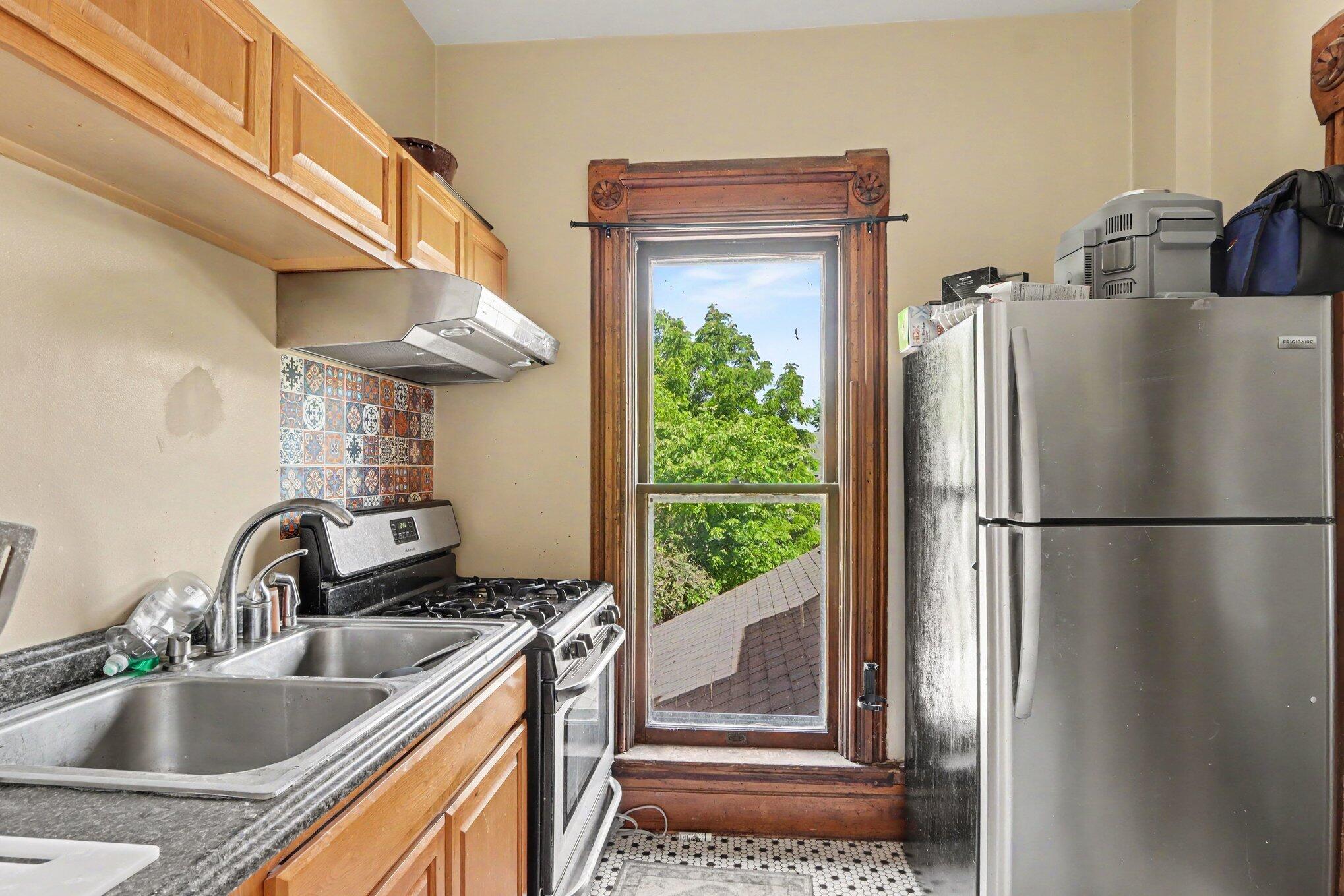 916 W Kalamazoo Avenue Property Photo 35