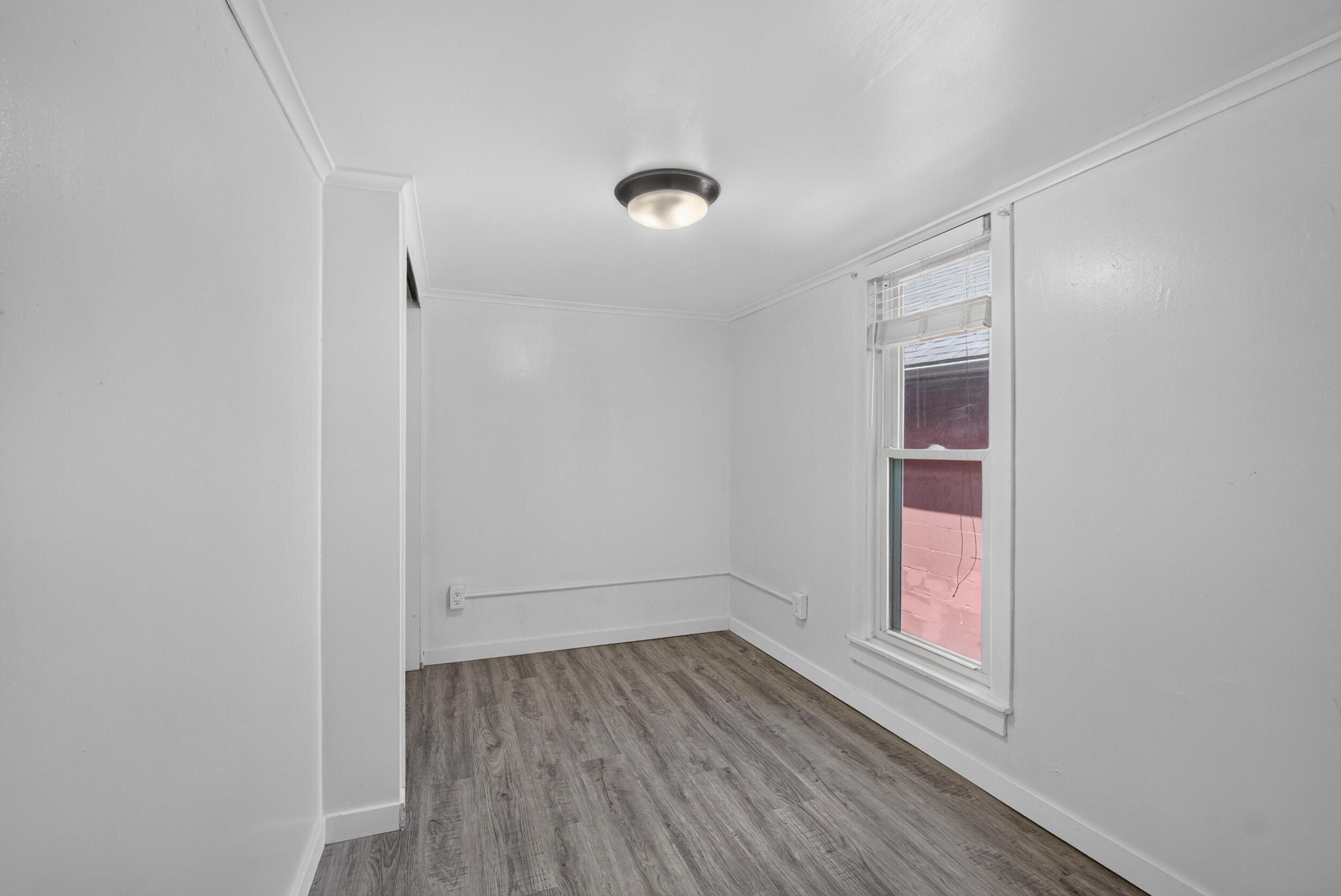 308 N State Street Property Photo 17