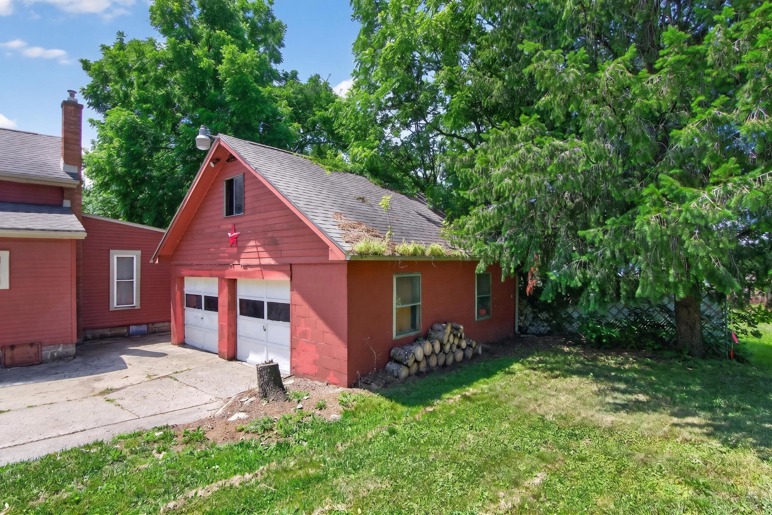 308 N State Street Property Photo 27