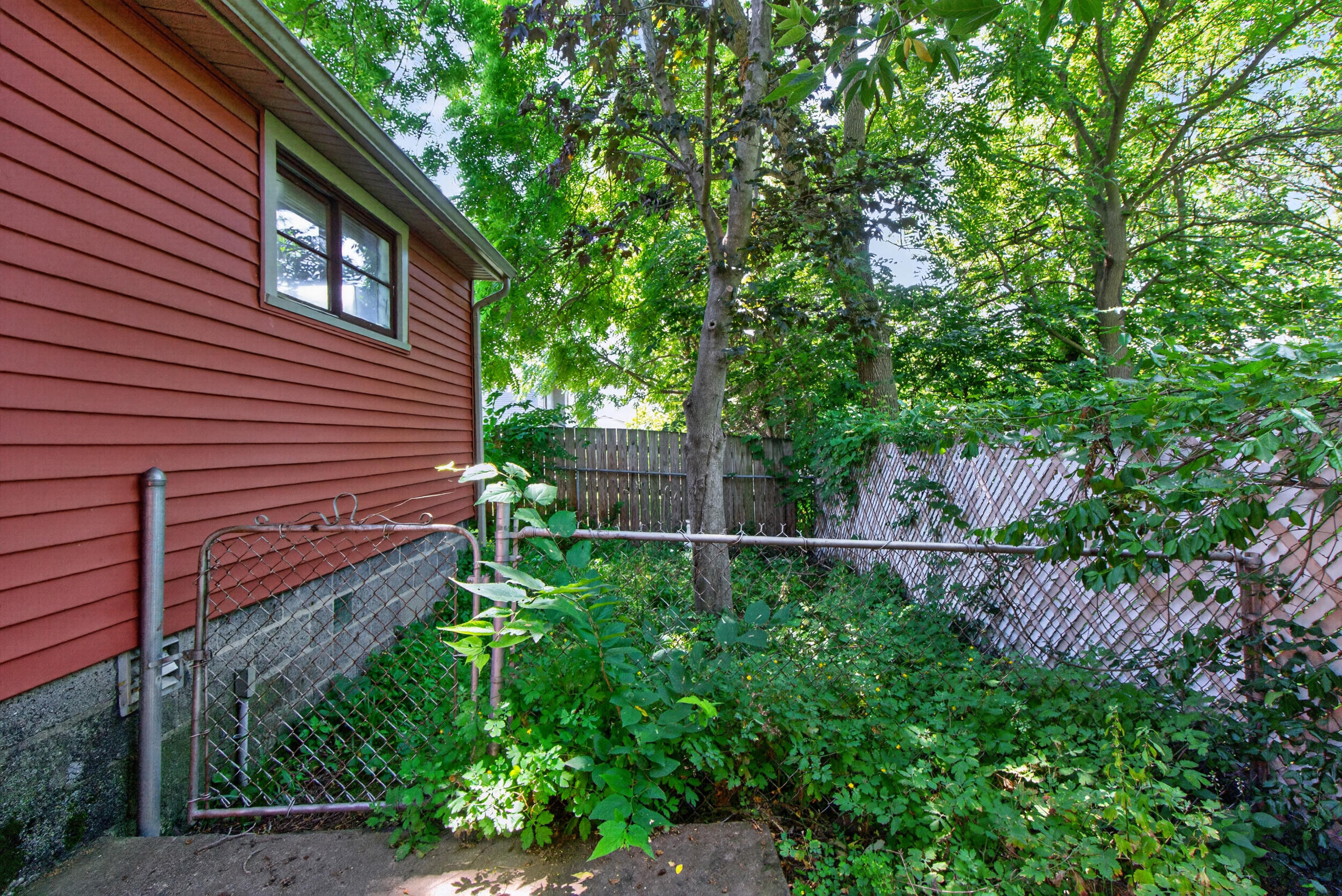 308 N State Street Property Photo 29