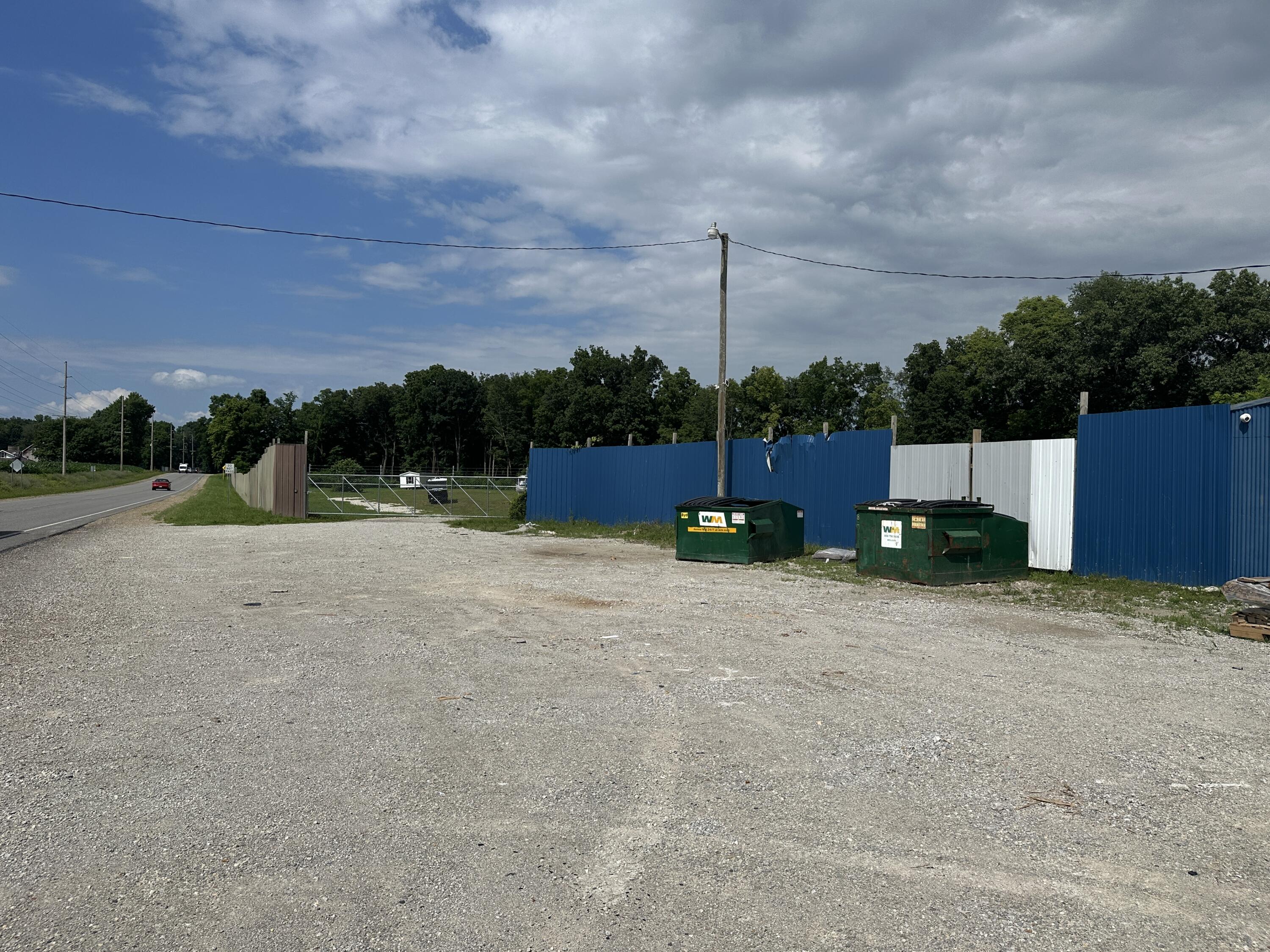 70379 M-103 Property Photo 2