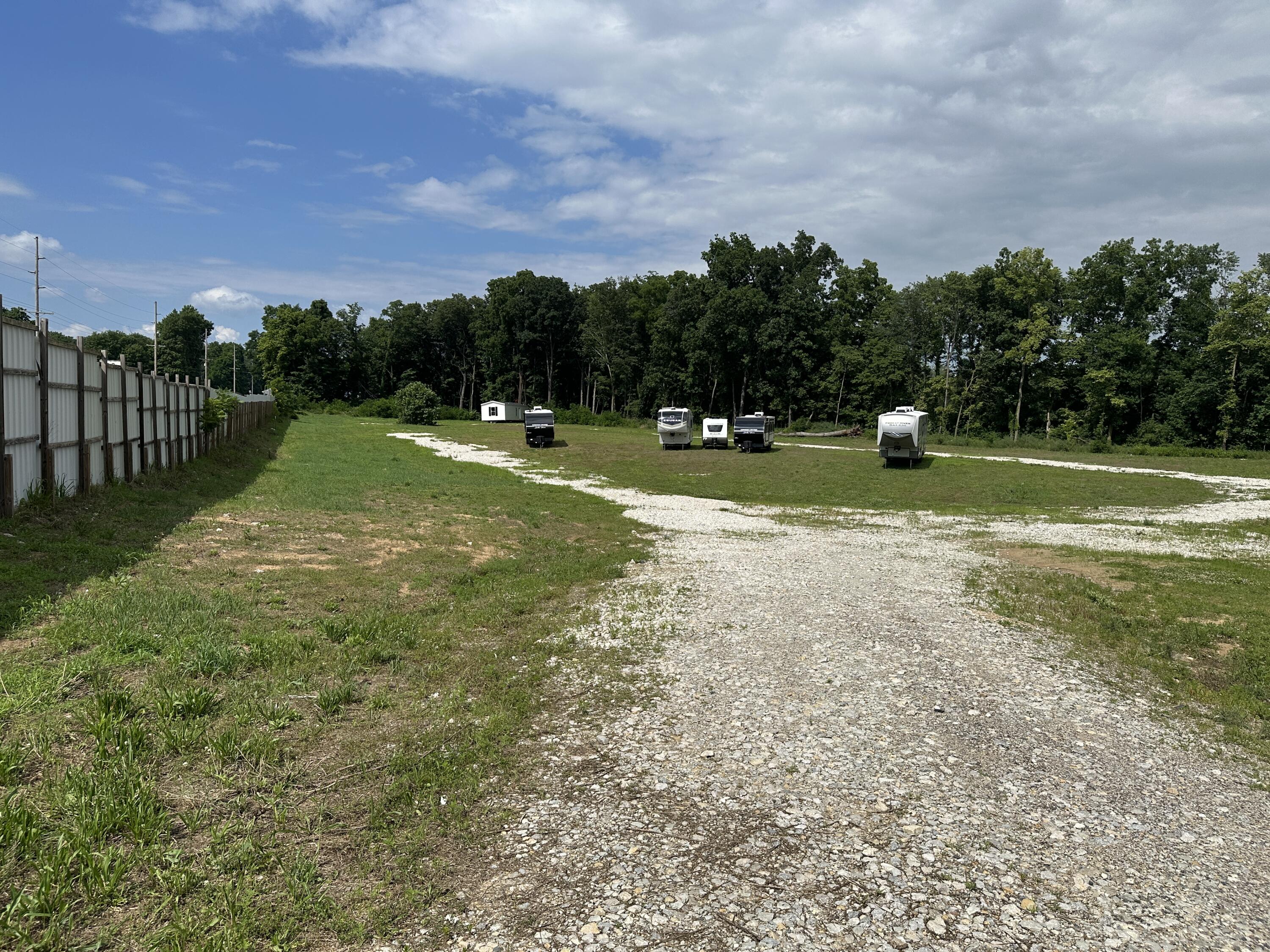 70379 M-103 Property Photo 25