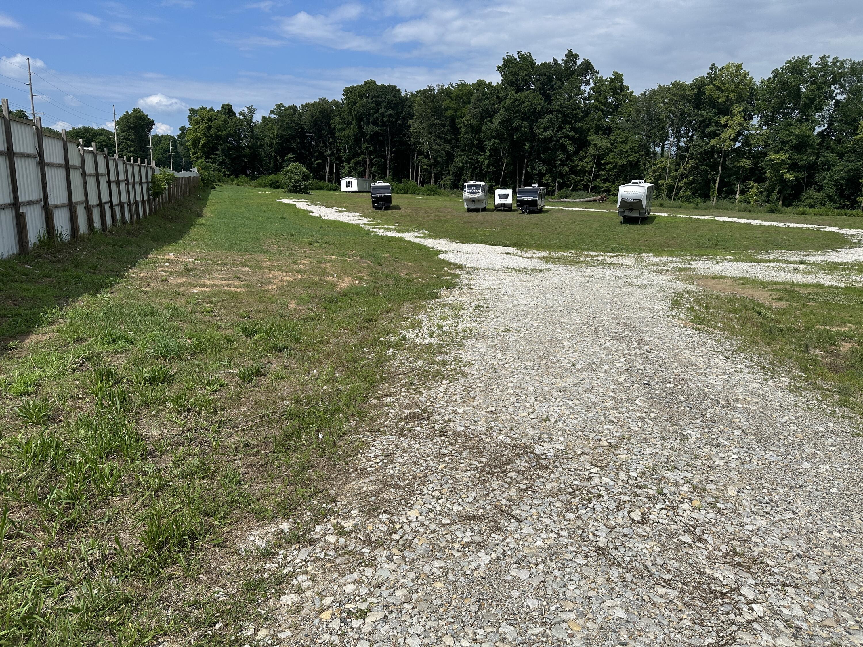 70379 M-103 Property Photo 26