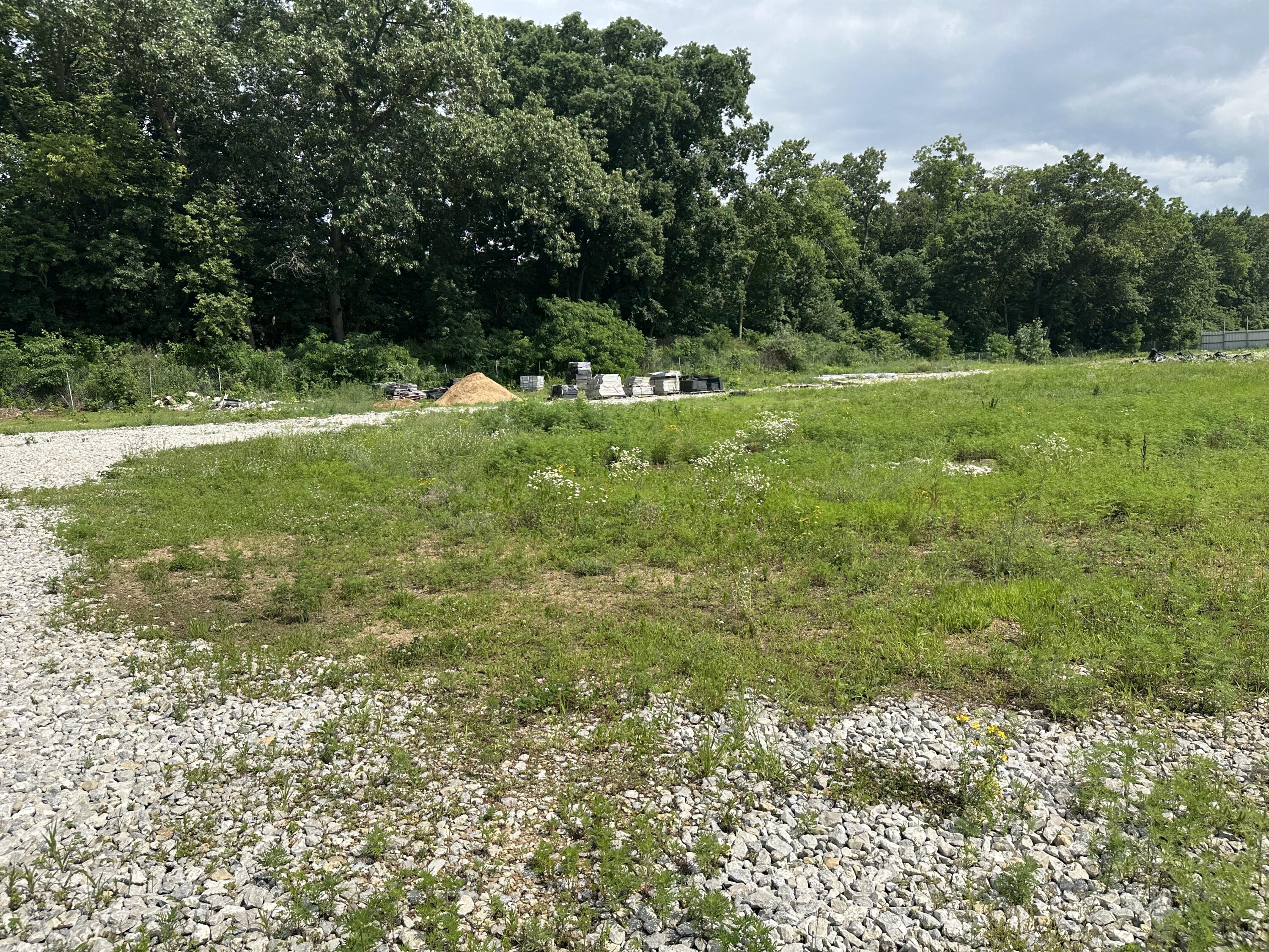 70379 M-103 Property Photo 31