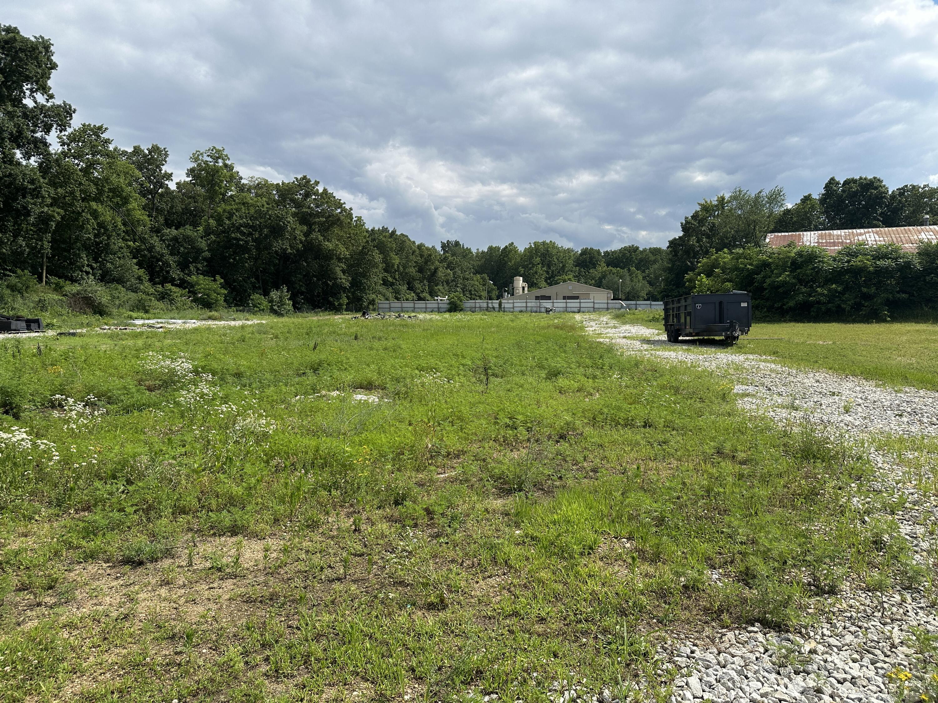 70379 M-103 Property Photo 32