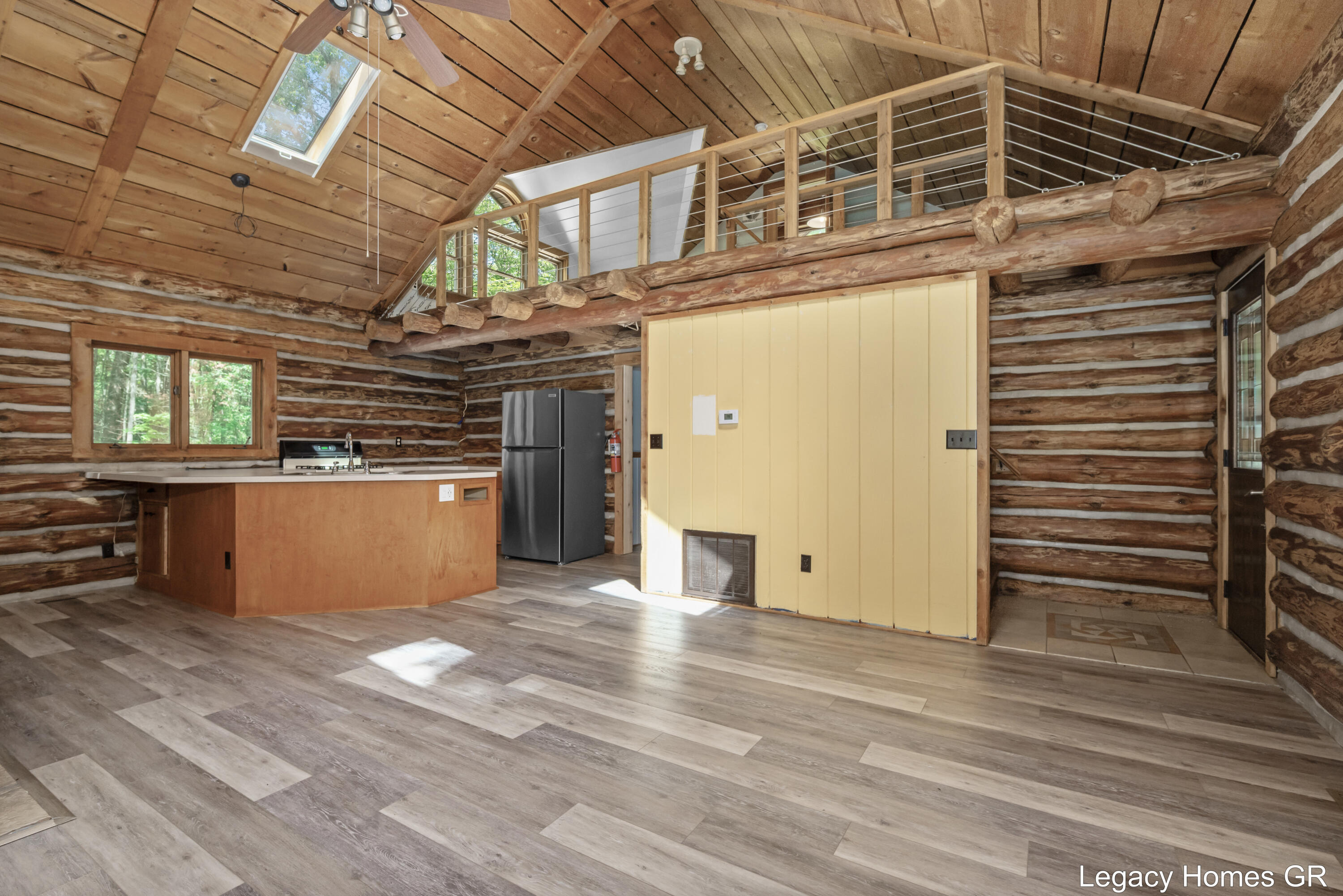 11332 Henderson Road Property Photo 3