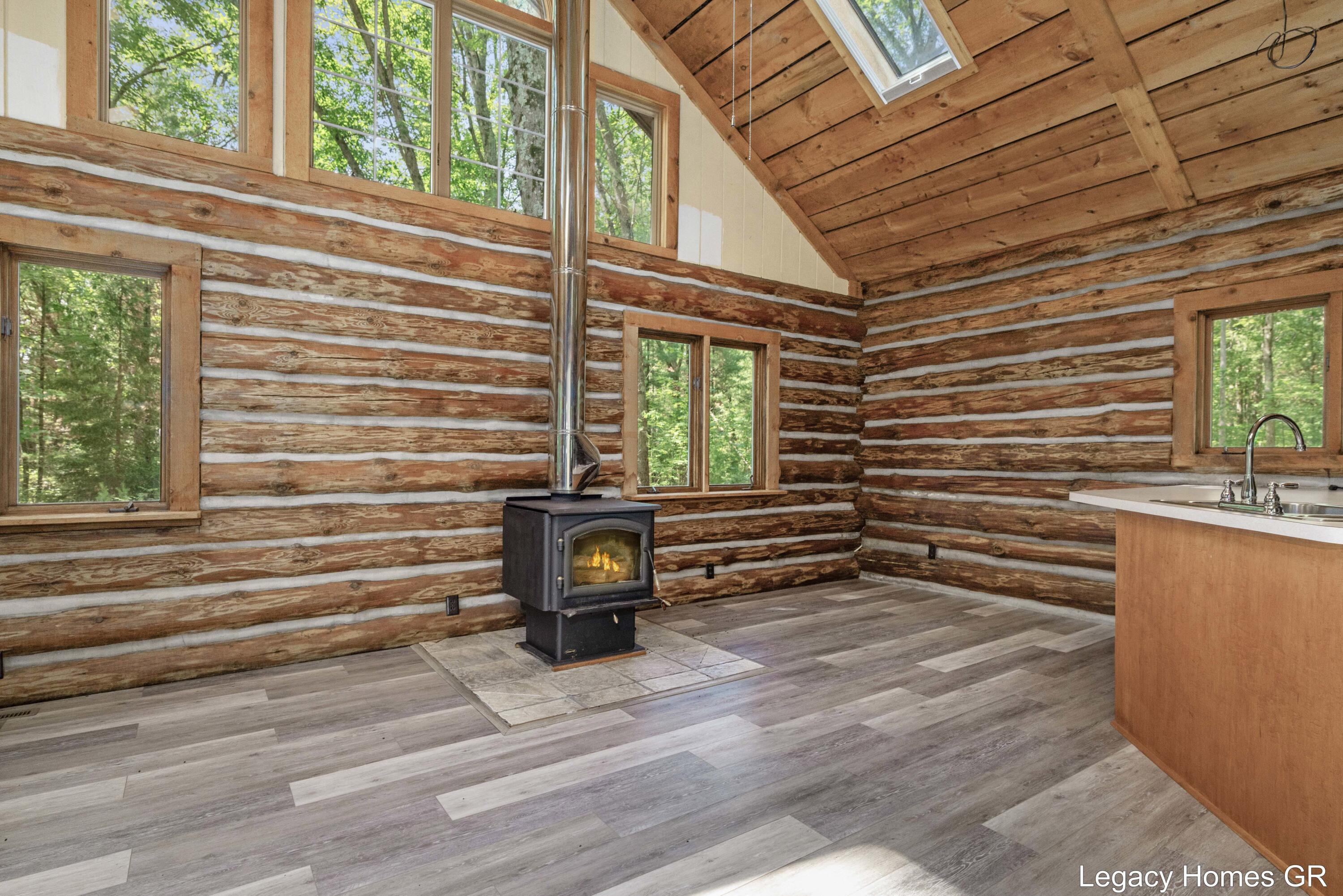 11332 Henderson Road Property Photo 7