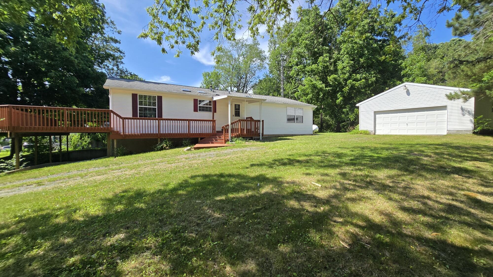 6700 Lorne Drive Property Photo 1