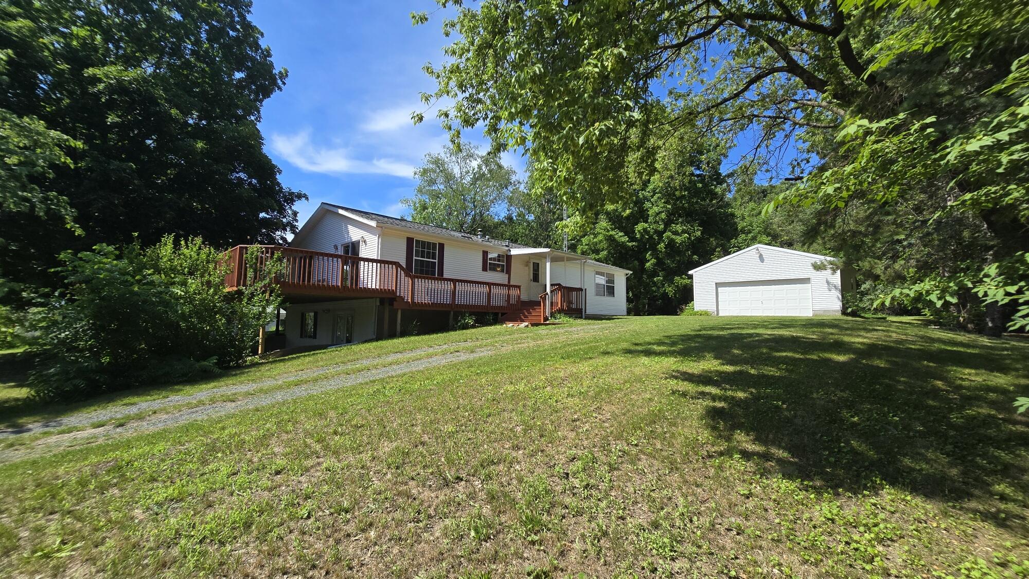 6700 Lorne Drive Property Photo 2
