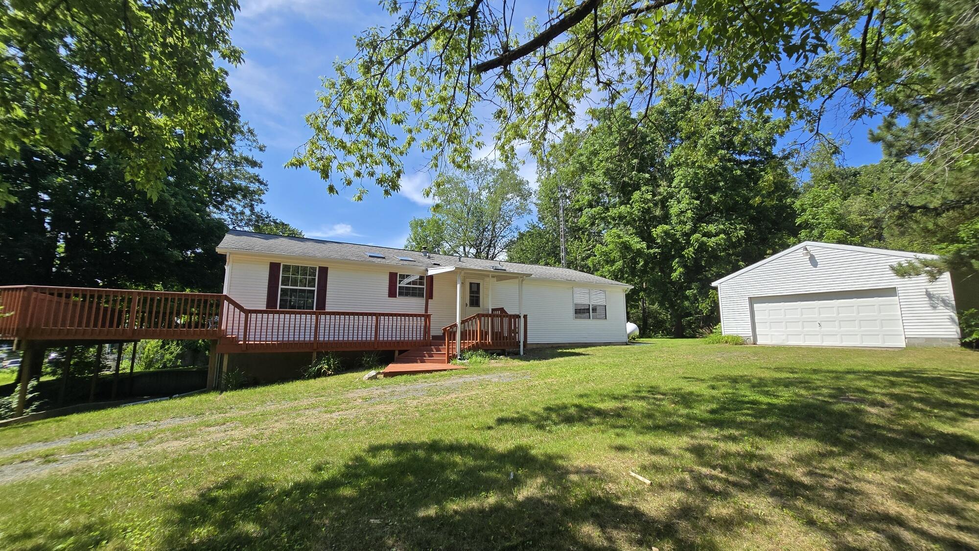 6700 Lorne Drive Property Photo 3