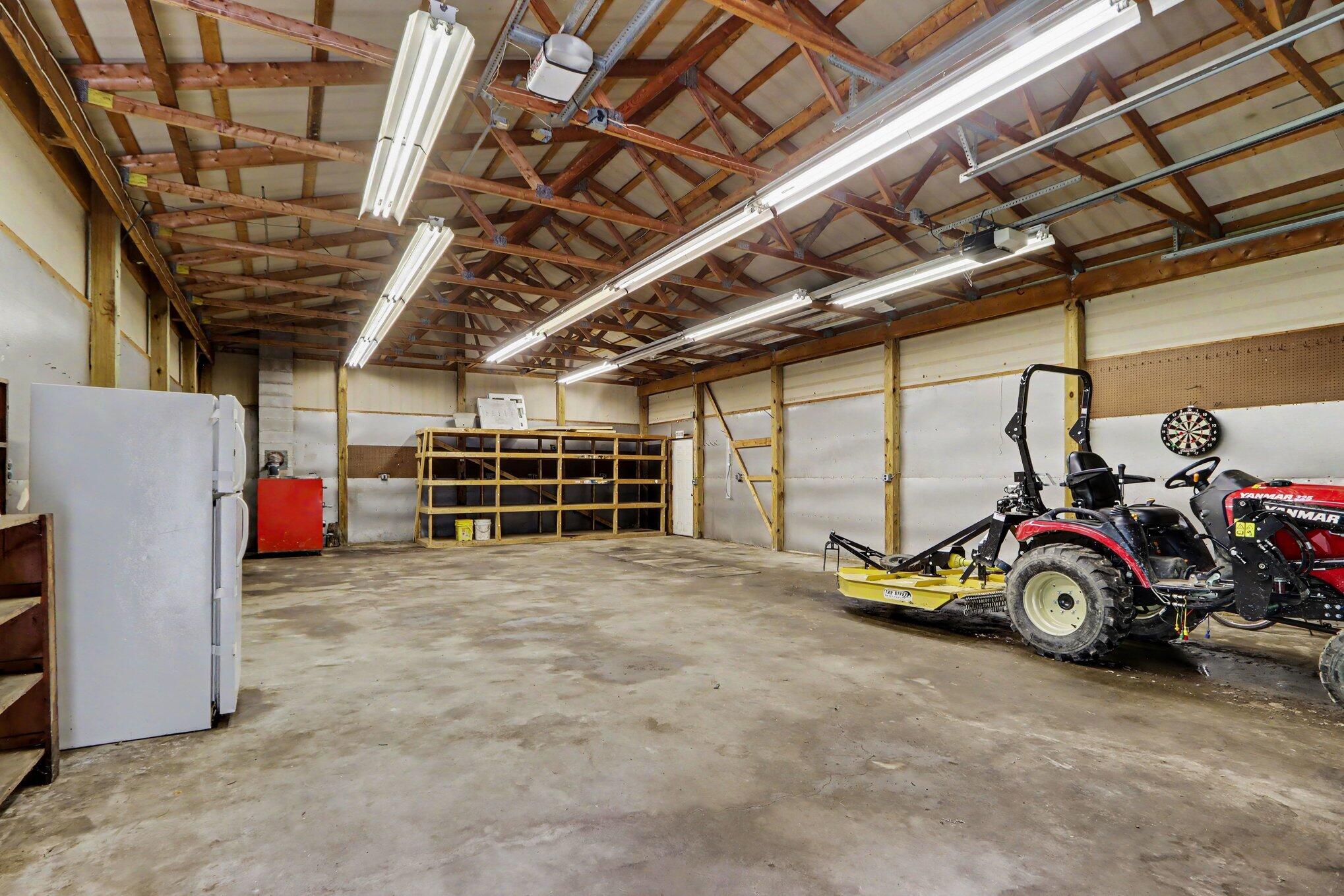 15068 Millard Road Property Photo 27