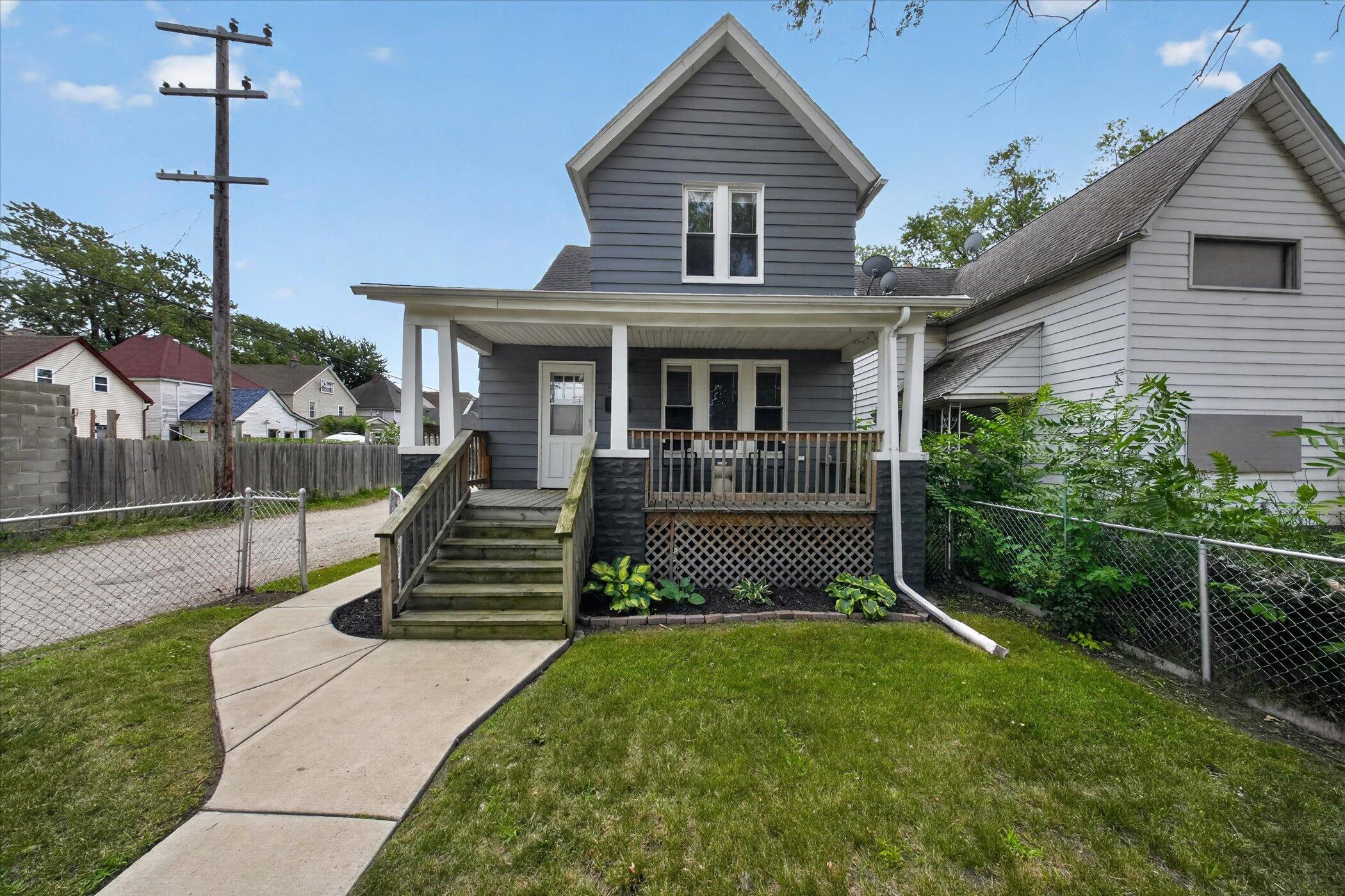 5827 Baker Street Property Photo 1