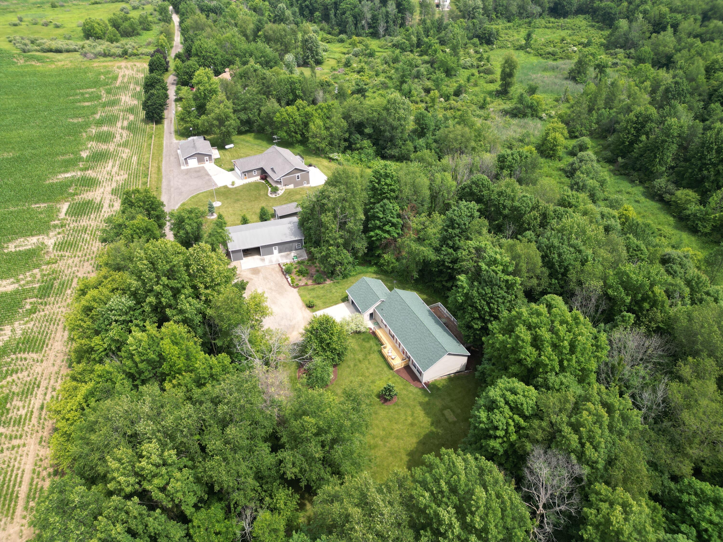 5441 Crooked Crk Road Property Photo 3