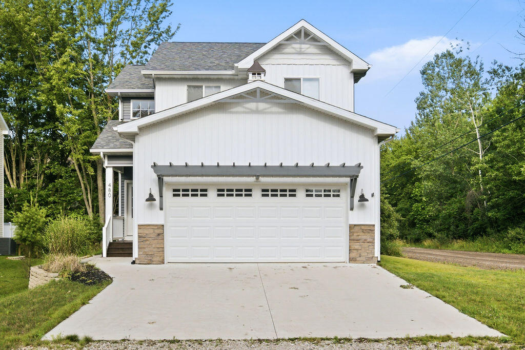 480 Mcmullan Way Property Photo 9