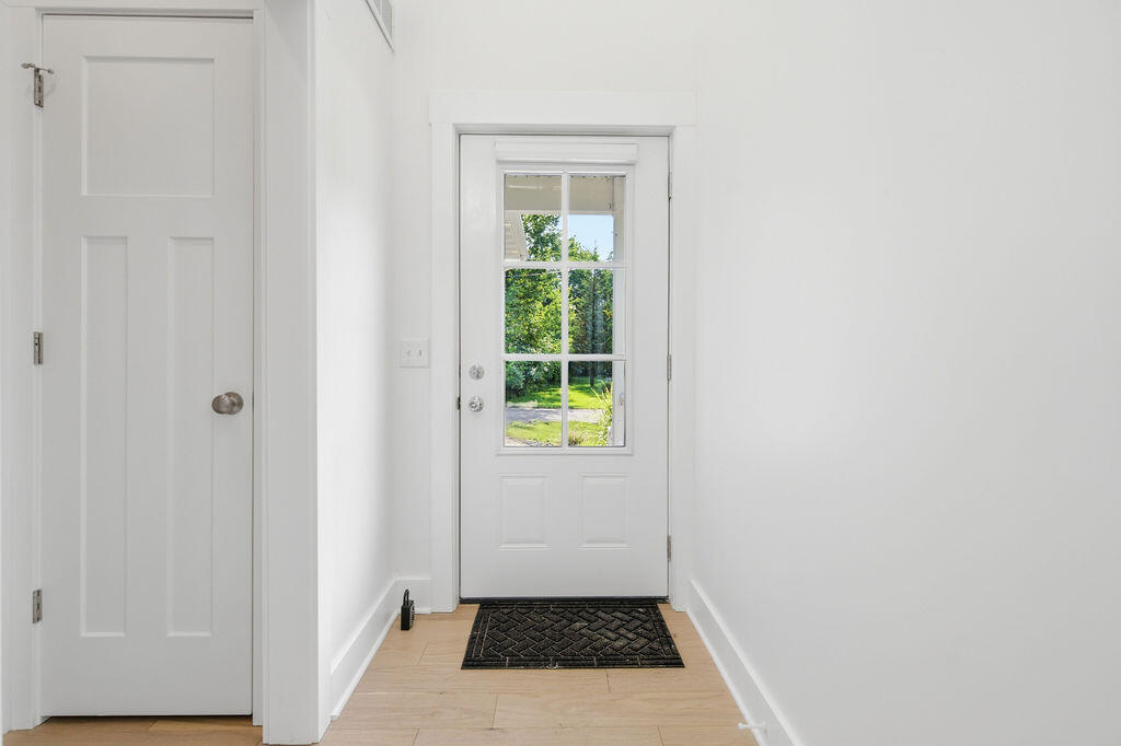 480 Mcmullan Way Property Photo 19