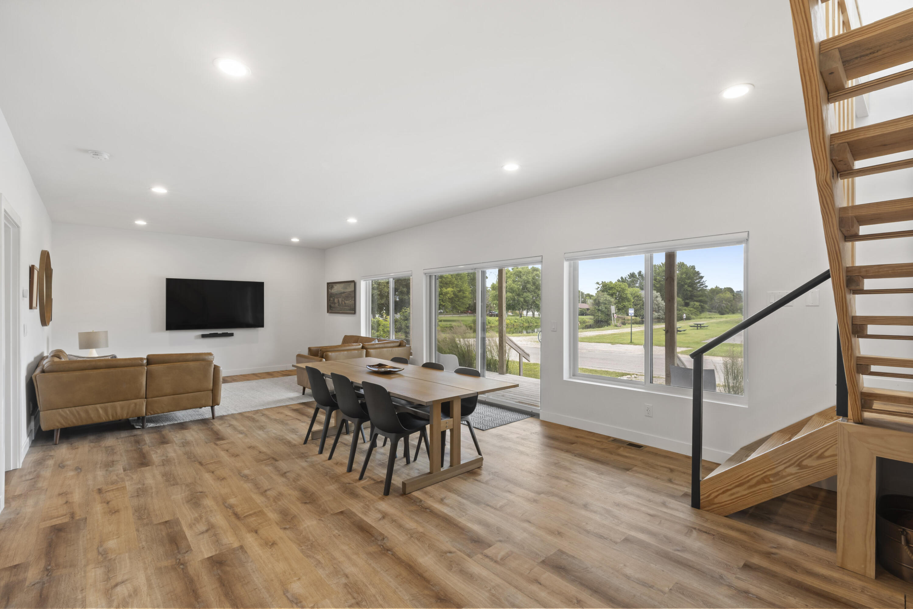 7323 Clark Street Property Photo 15