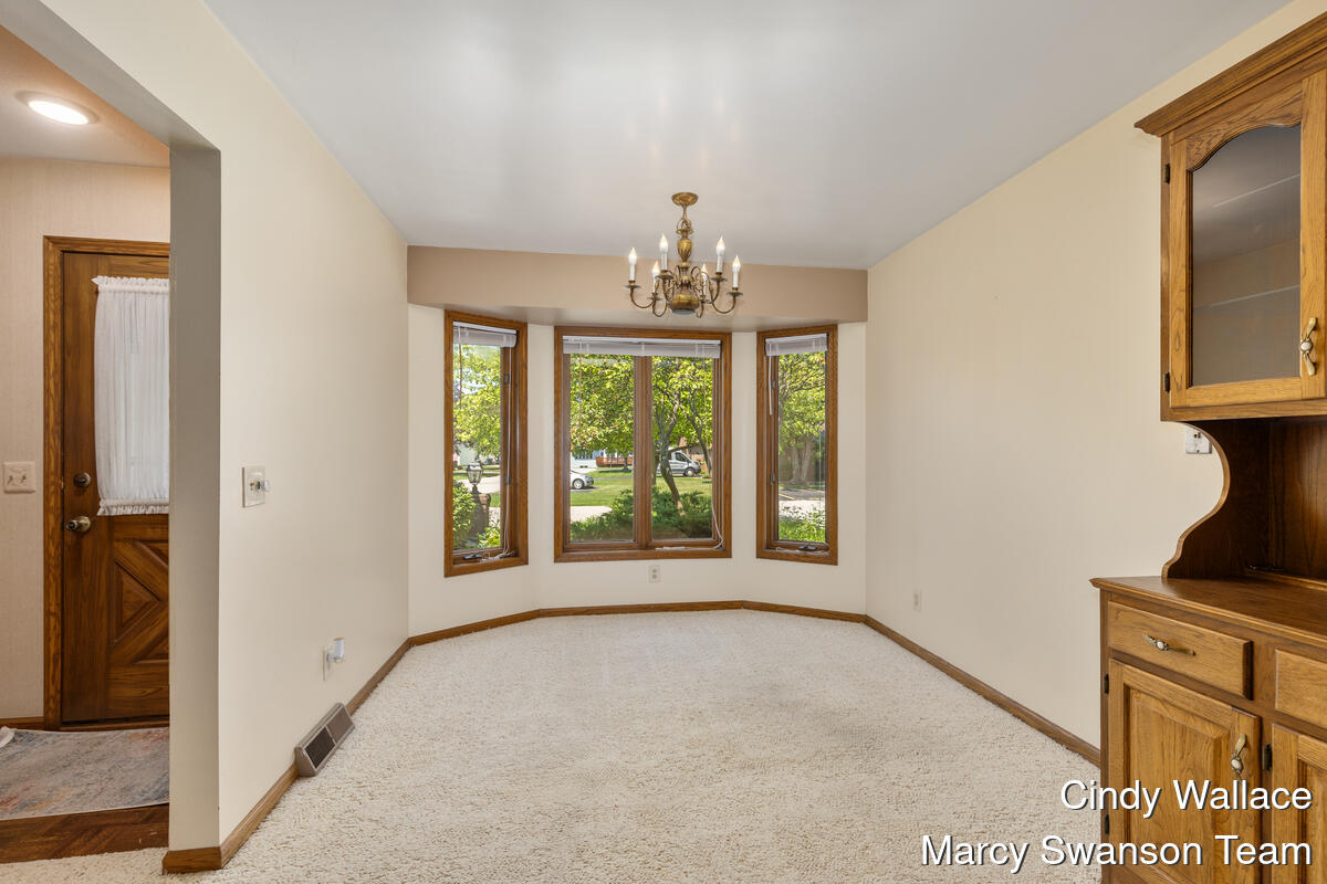 3283 Johnson Court Sw Property Photo 8