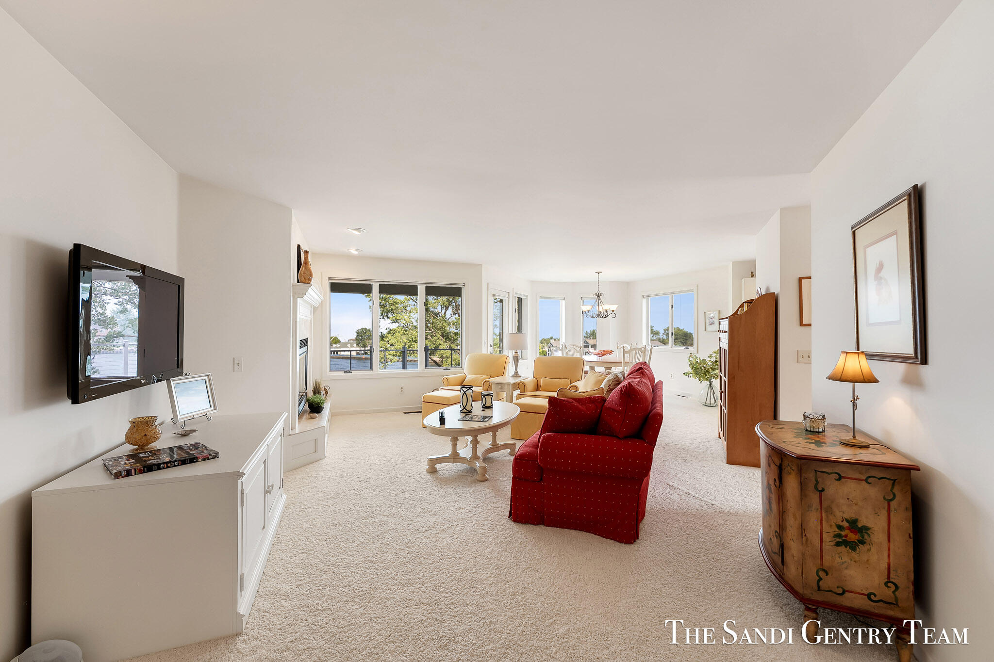 820 S Harbor Drive 5 Property Photo 6
