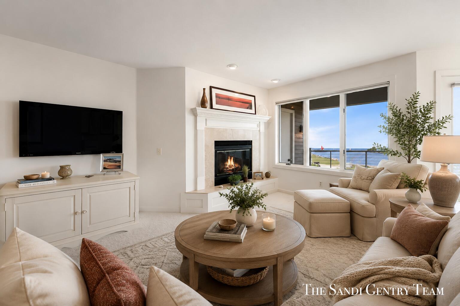 820 S Harbor Drive 5 Property Photo 8